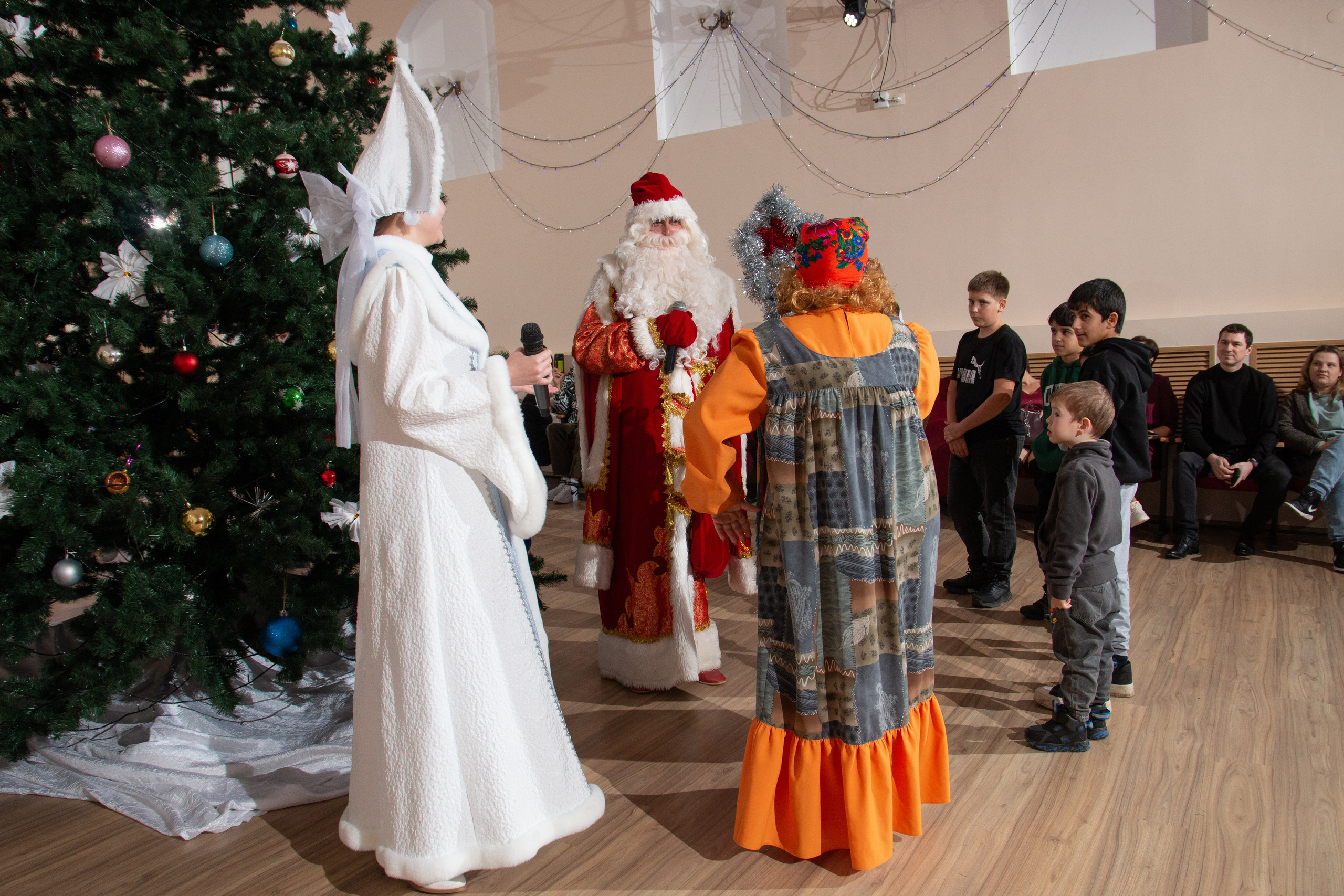 Новогодний утренник ДК Строитель 25.12.2023 г. г. Новоалександровск. Главная