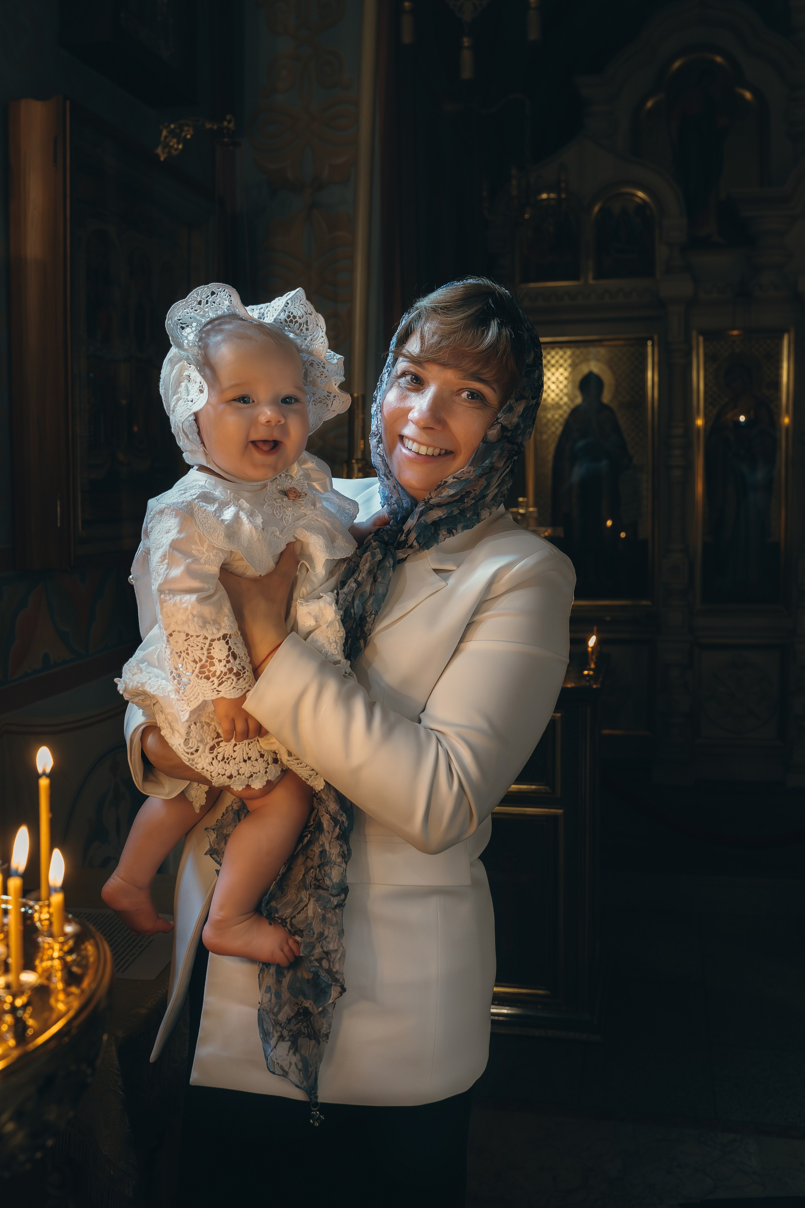 Таинство в Храме Петра и Февронии. Фотограф Ольга Рубцова в Москве и Московской области