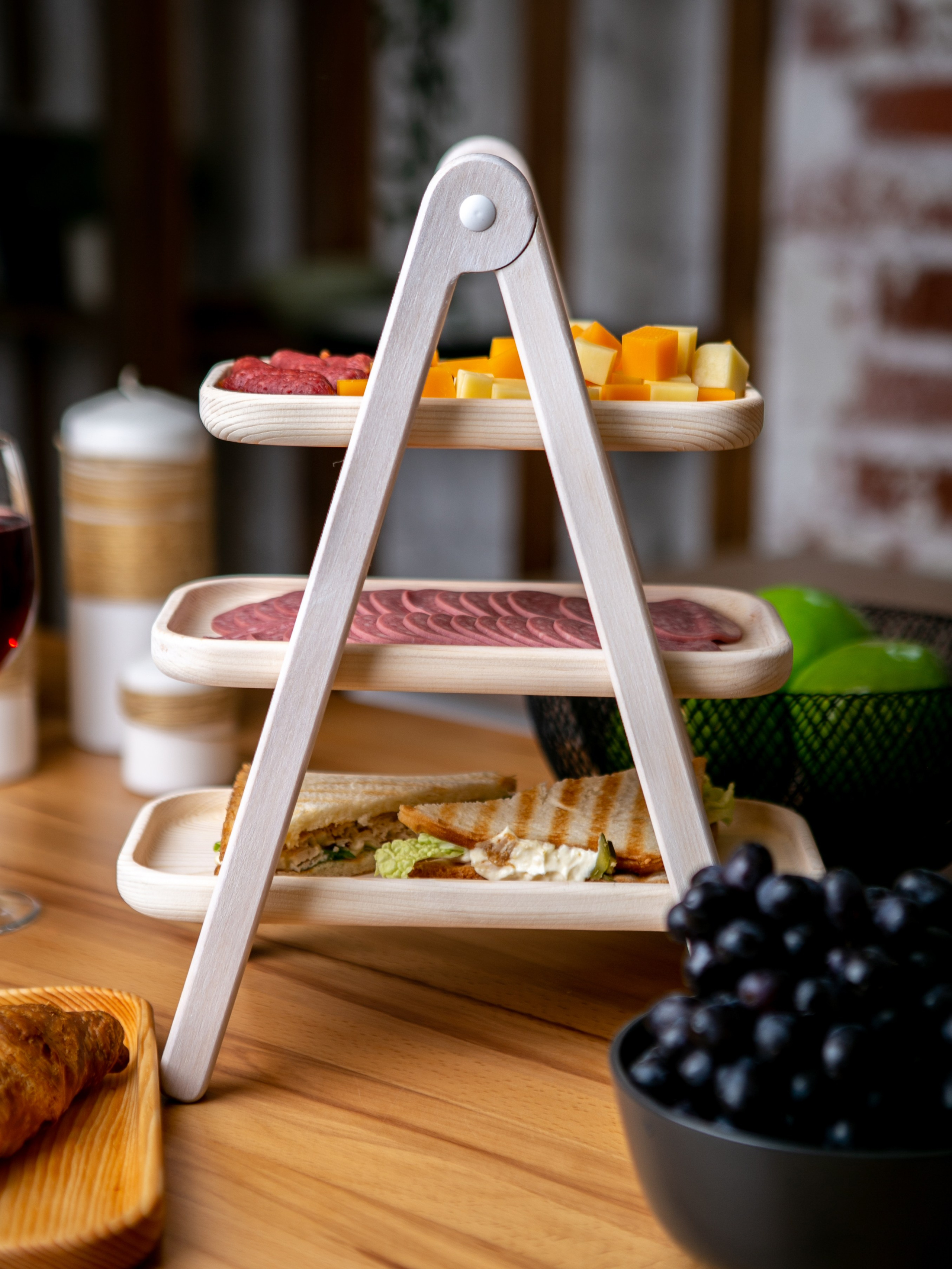 Подносы и этажерки. Контент фотограф, съемка для маркетплейсов, фуд съемка и репортажи в Новосибирске Ралия Галеева