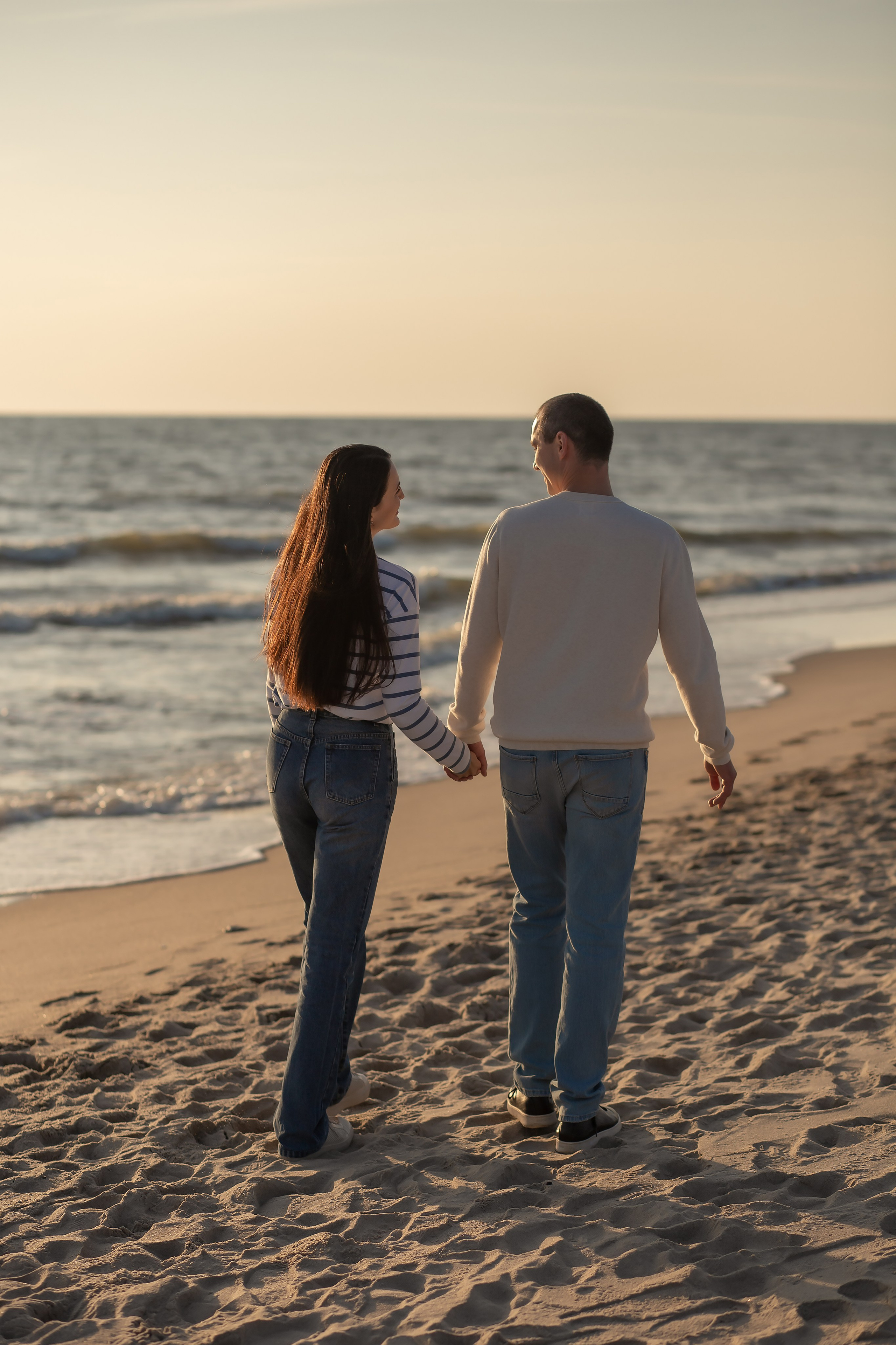 Павел и Татьяна. Закат в Янтарном. Фотограф в Калининграде Решетникова Алина