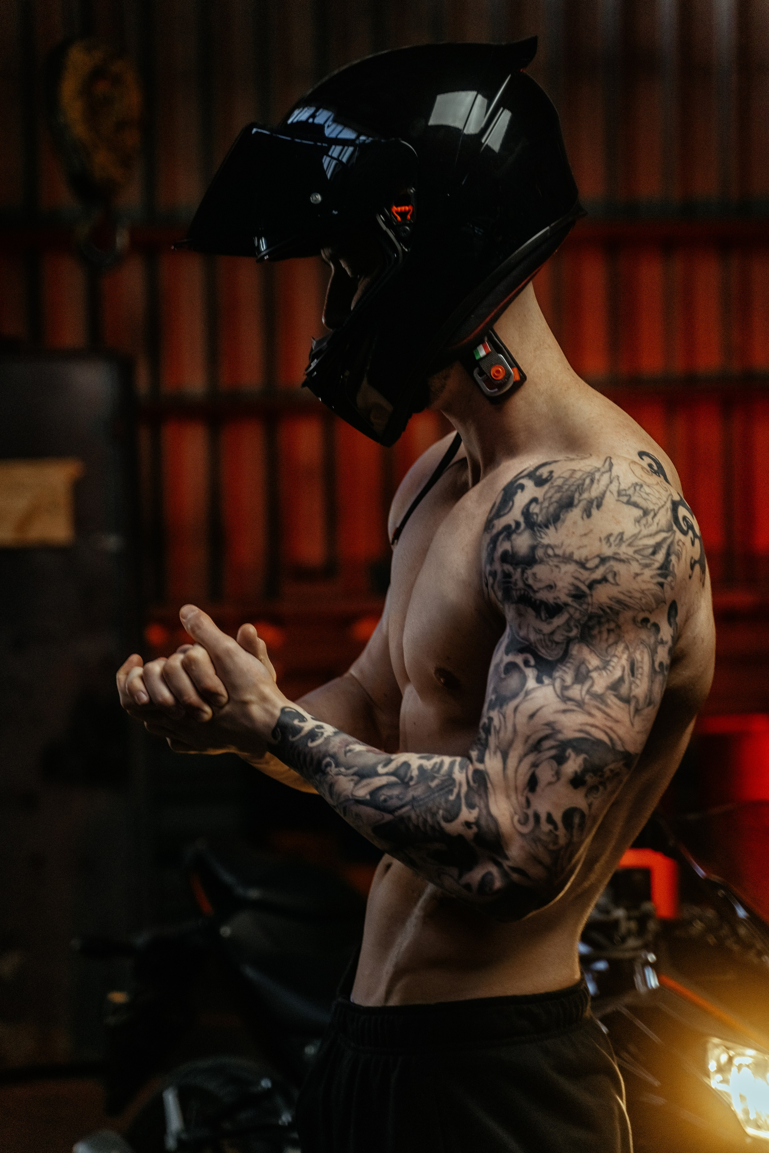 Фитнес съемка с мотоциклом. Свадебный и семейный фотограф Ксения Шекк Екатеринбург