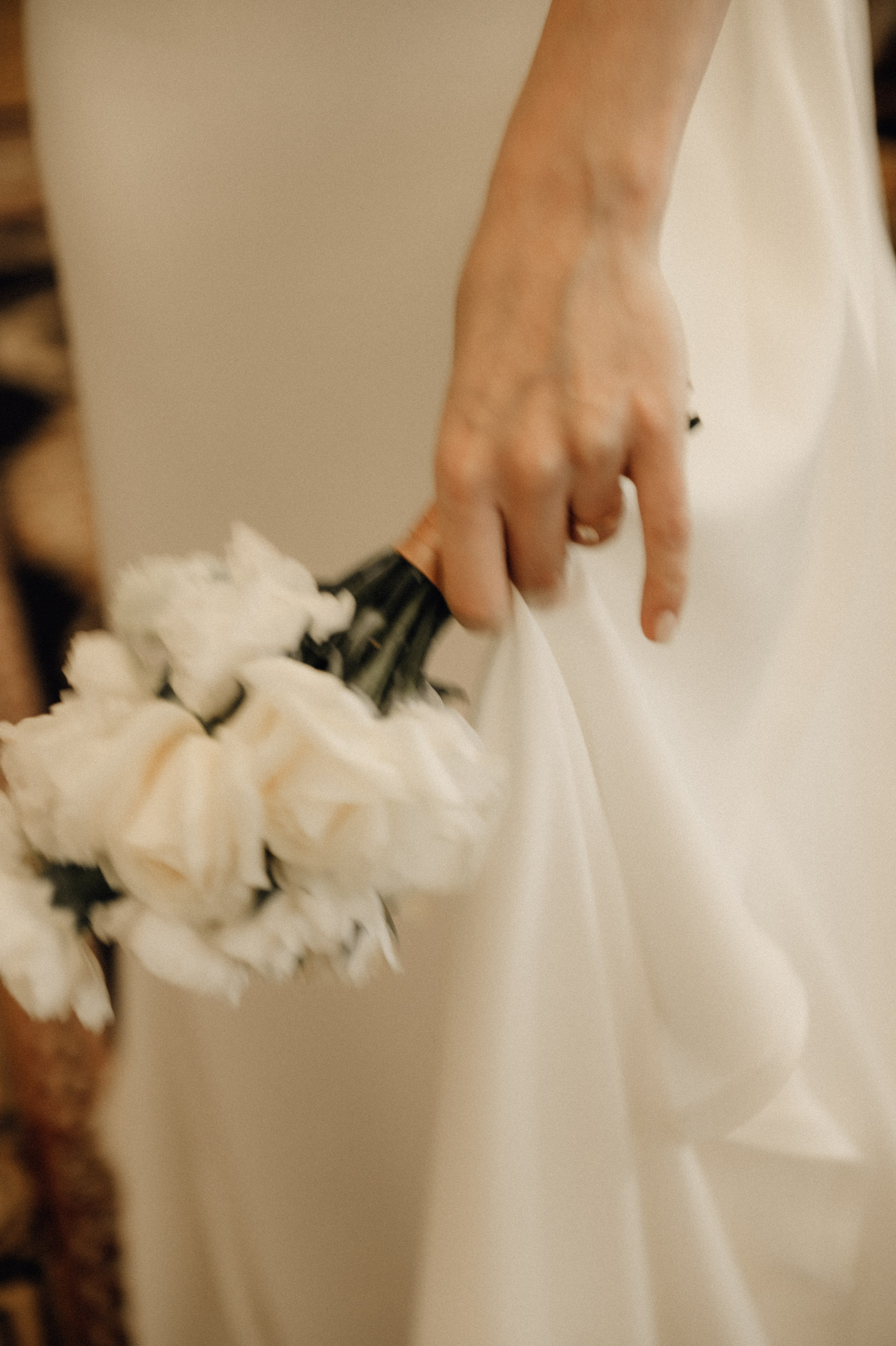 Свадебные фотографии. Фотограф в Барнауле Дарья Бутурлакина. Люби.Цени.Касайся