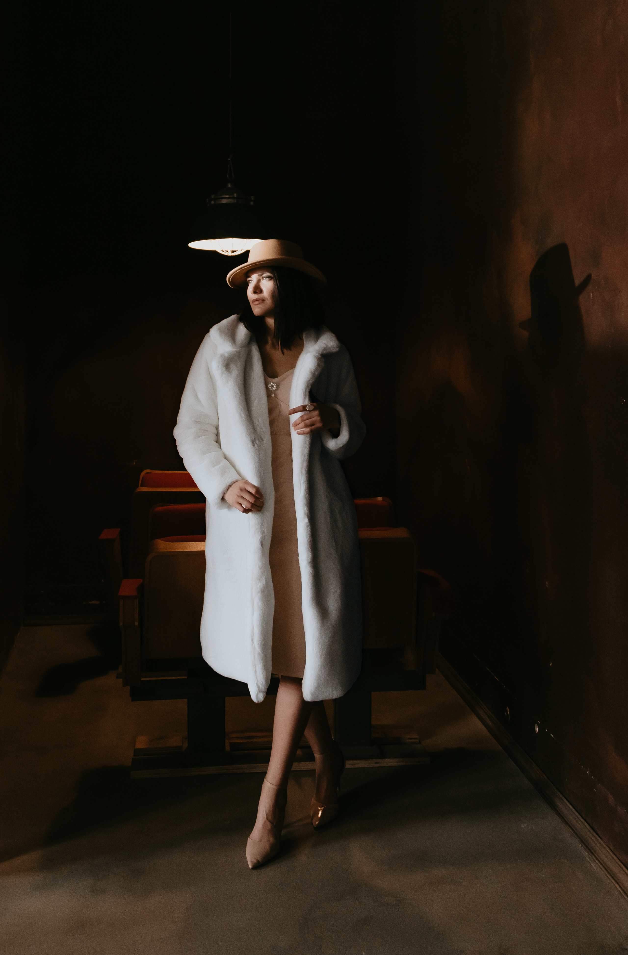 В студии «Локация 223». Семейный и свадебный фотограф в Петербурге Евгения и Николай Шевчук