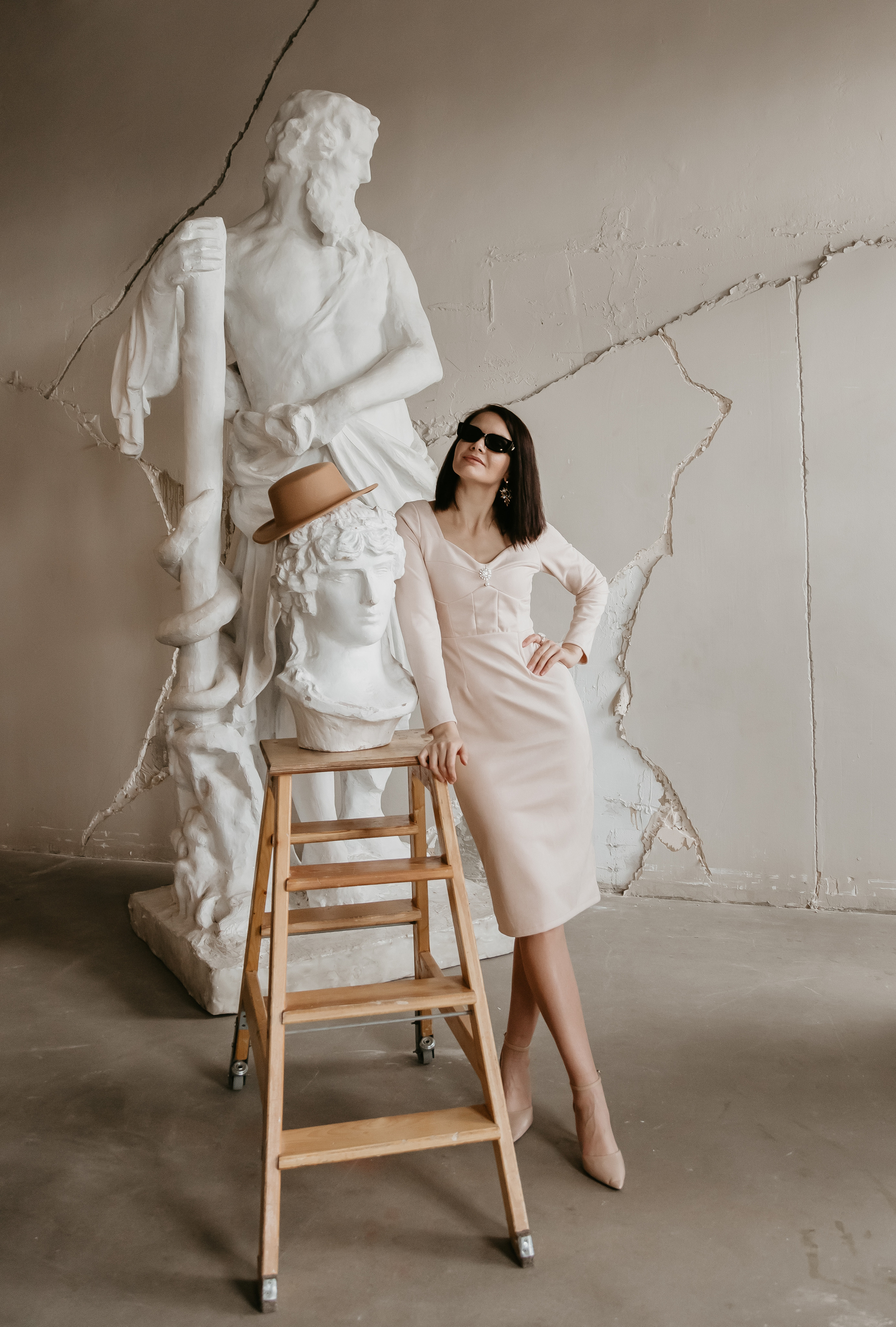 В студии «Локация 223». Семейный и свадебный фотограф в Петербурге Евгения и Николай Шевчук