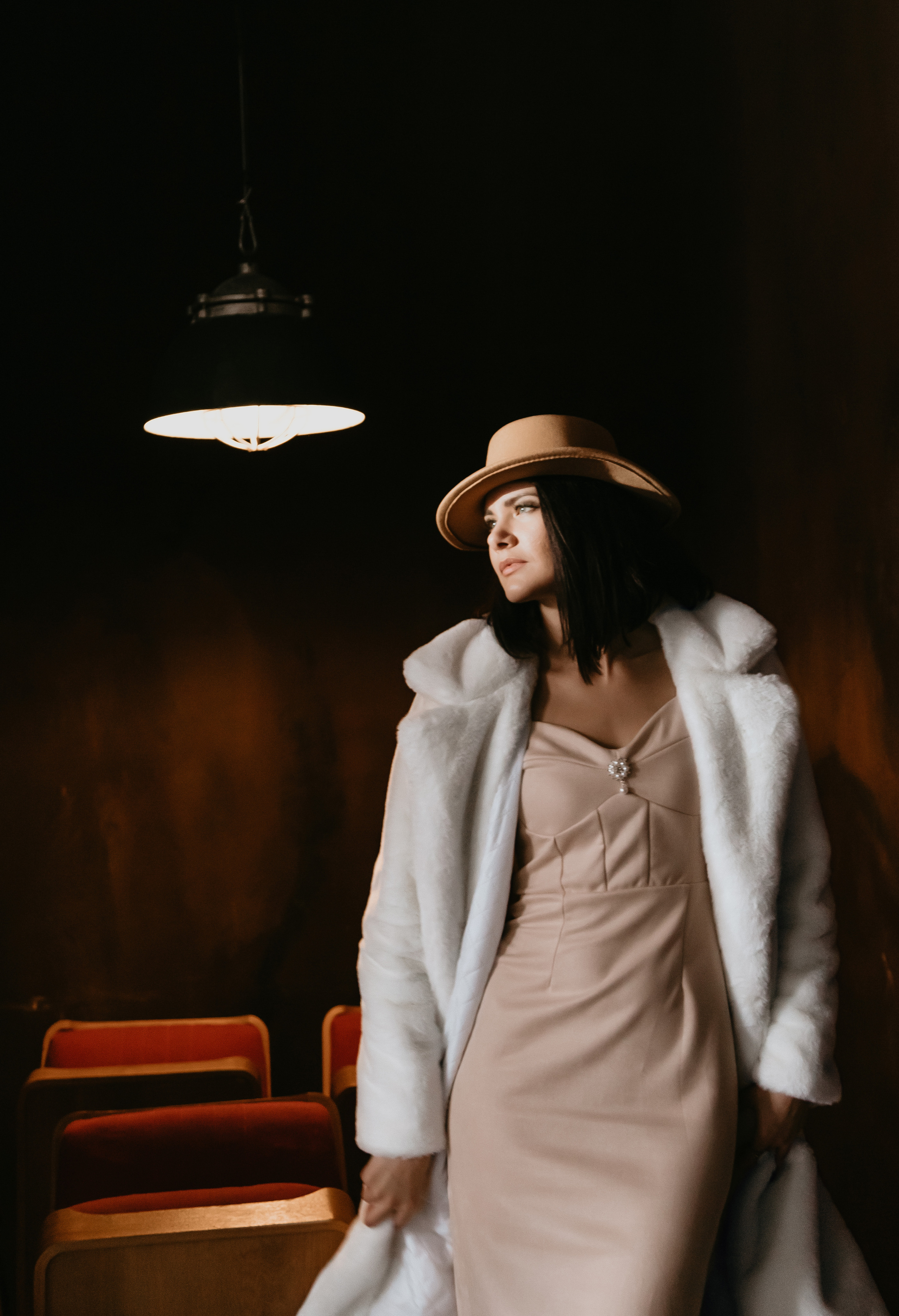 В студии «Локация 223». Семейный и свадебный фотограф в Петербурге Евгения и Николай Шевчук