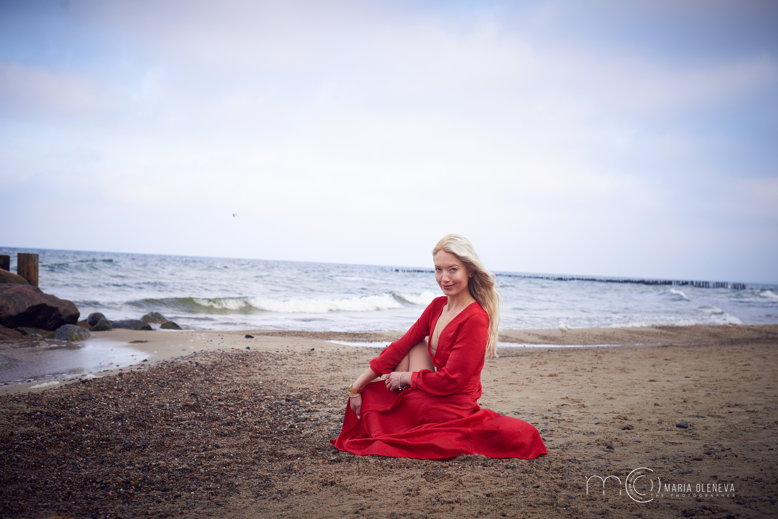 Даша и море. Фотограф Мария Оленева