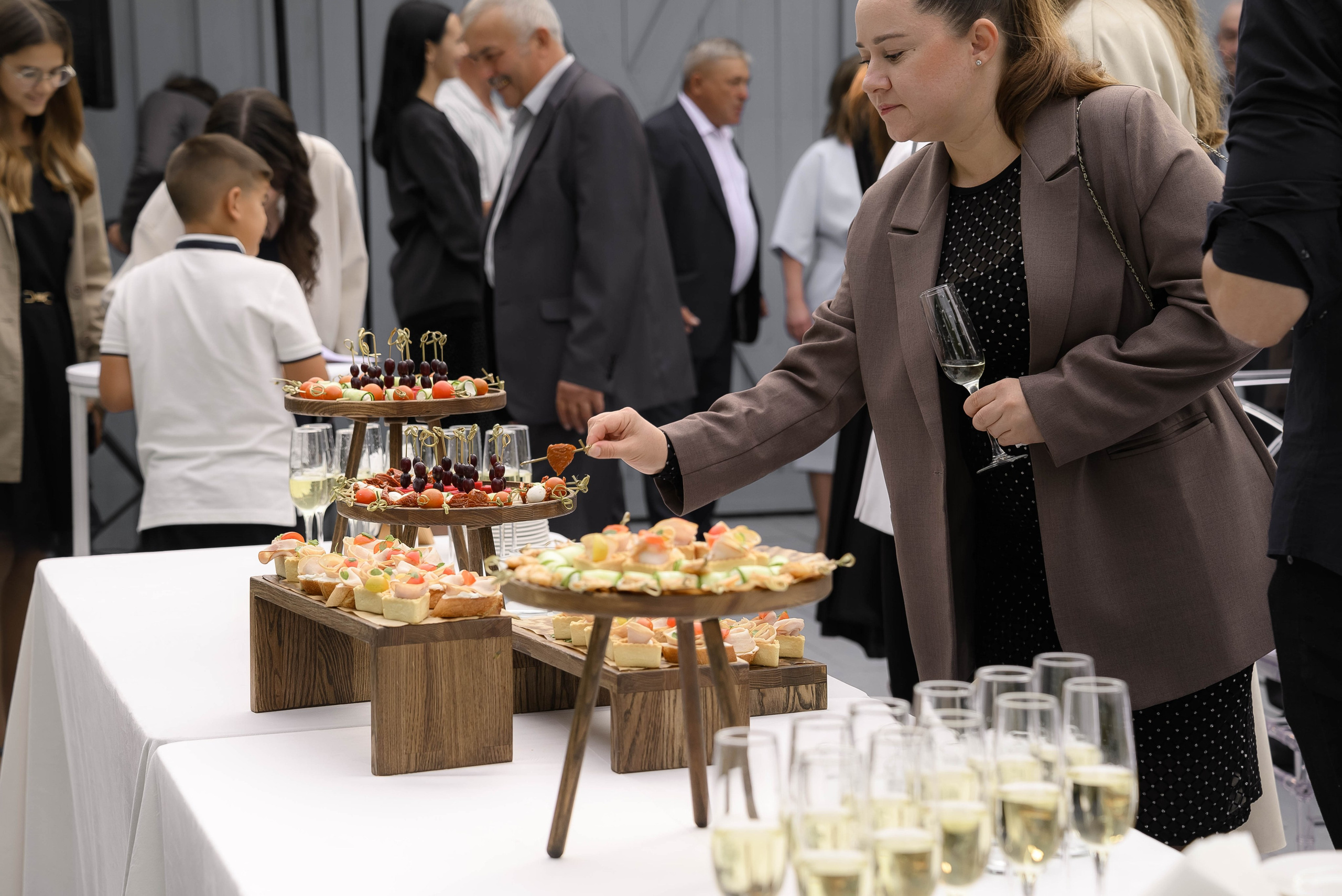 Альбина | Тимур (банкет+регистрация). Свадебный и семейный фотограф в Казани Диана Портнова