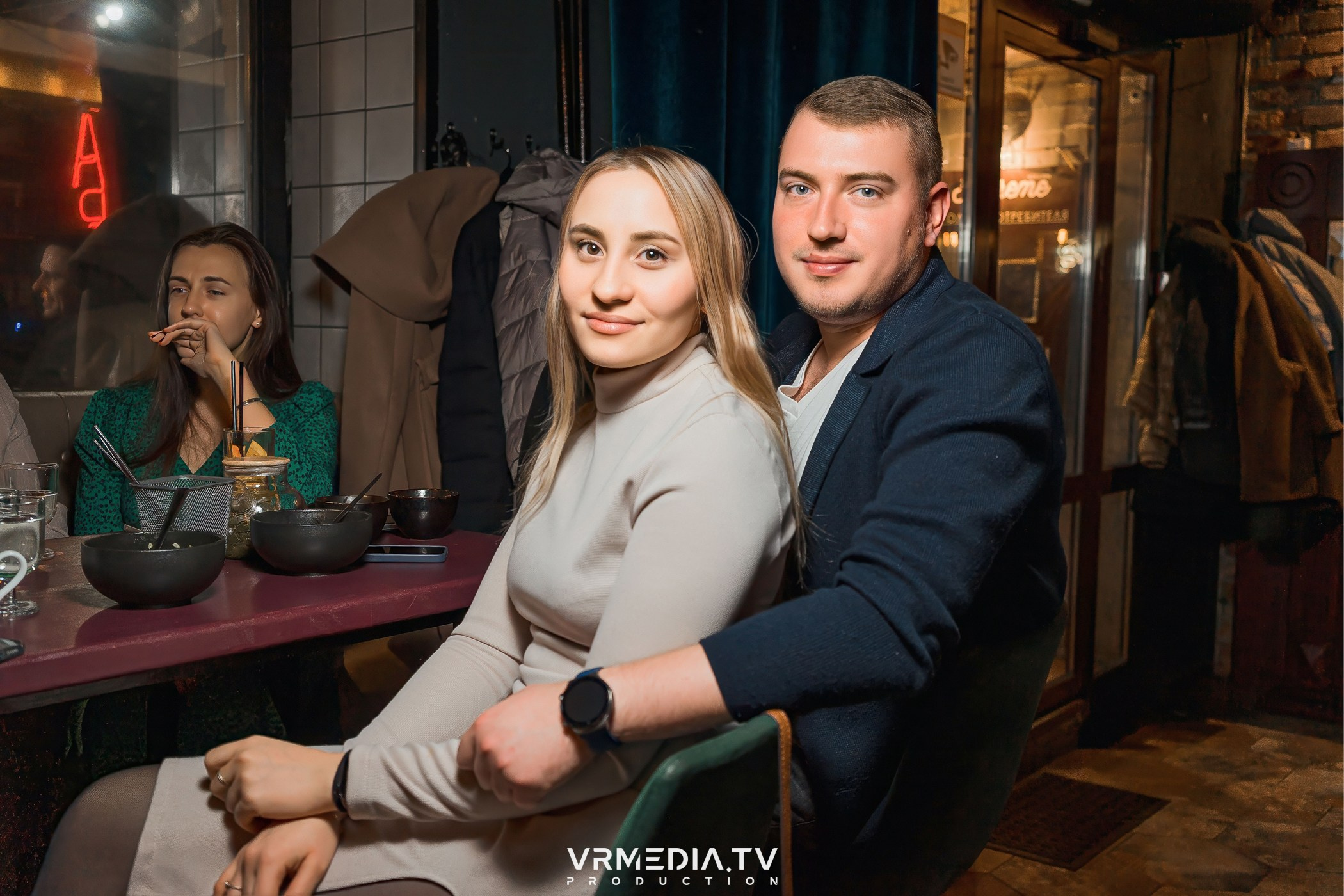 Art Talk с Настоящим Квартирником в баре «Supreme»