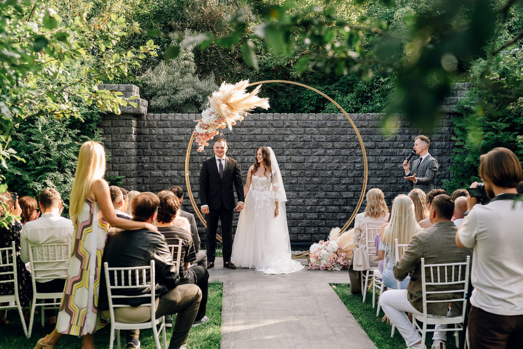 «От сборов до торта». Сергей Гладков свадебный фотограф в Москве