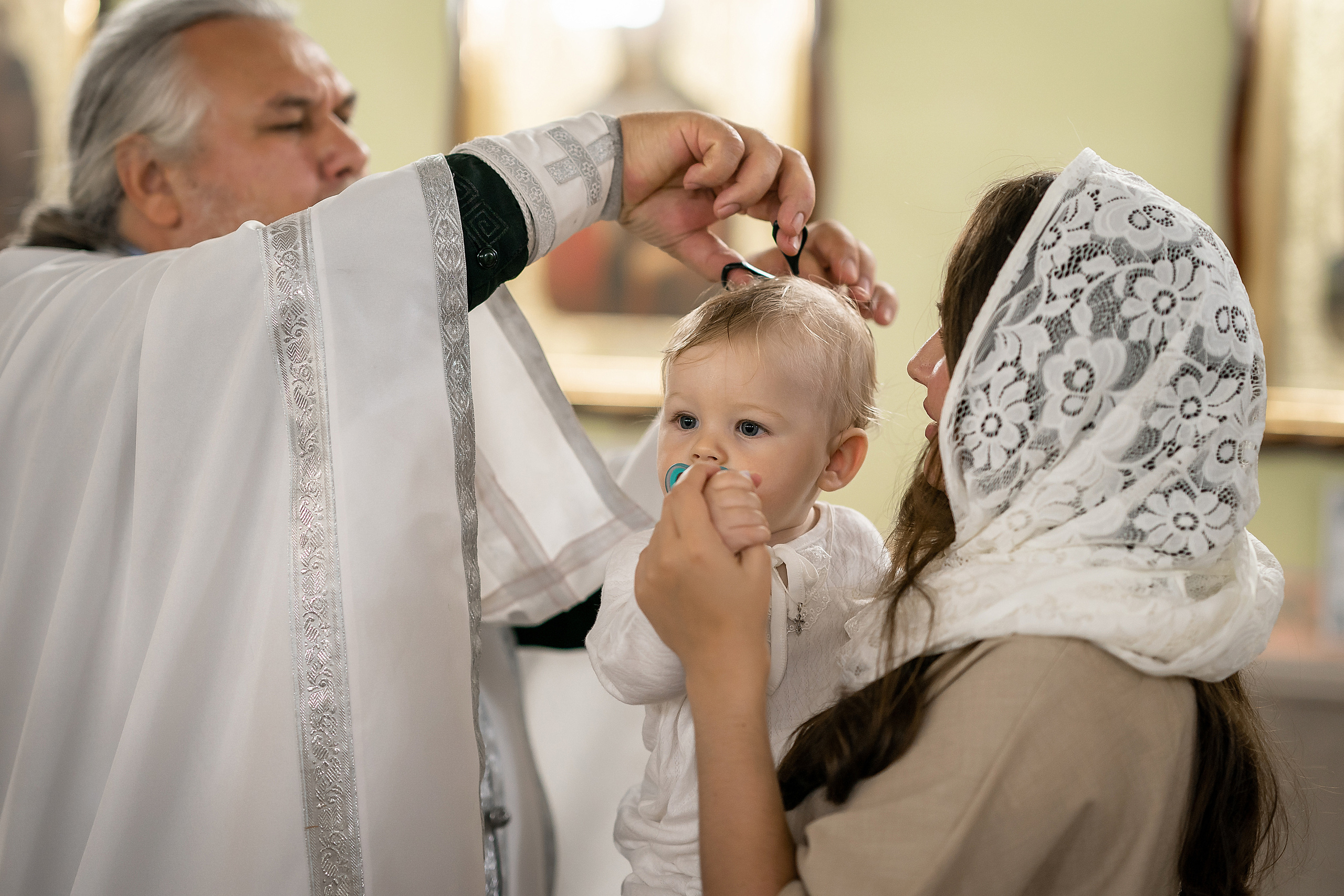 Крещение Максима, Храм Рождества Христова. Фотограф на Крещение и Венчание в Красноярске Рамазанова Юлия