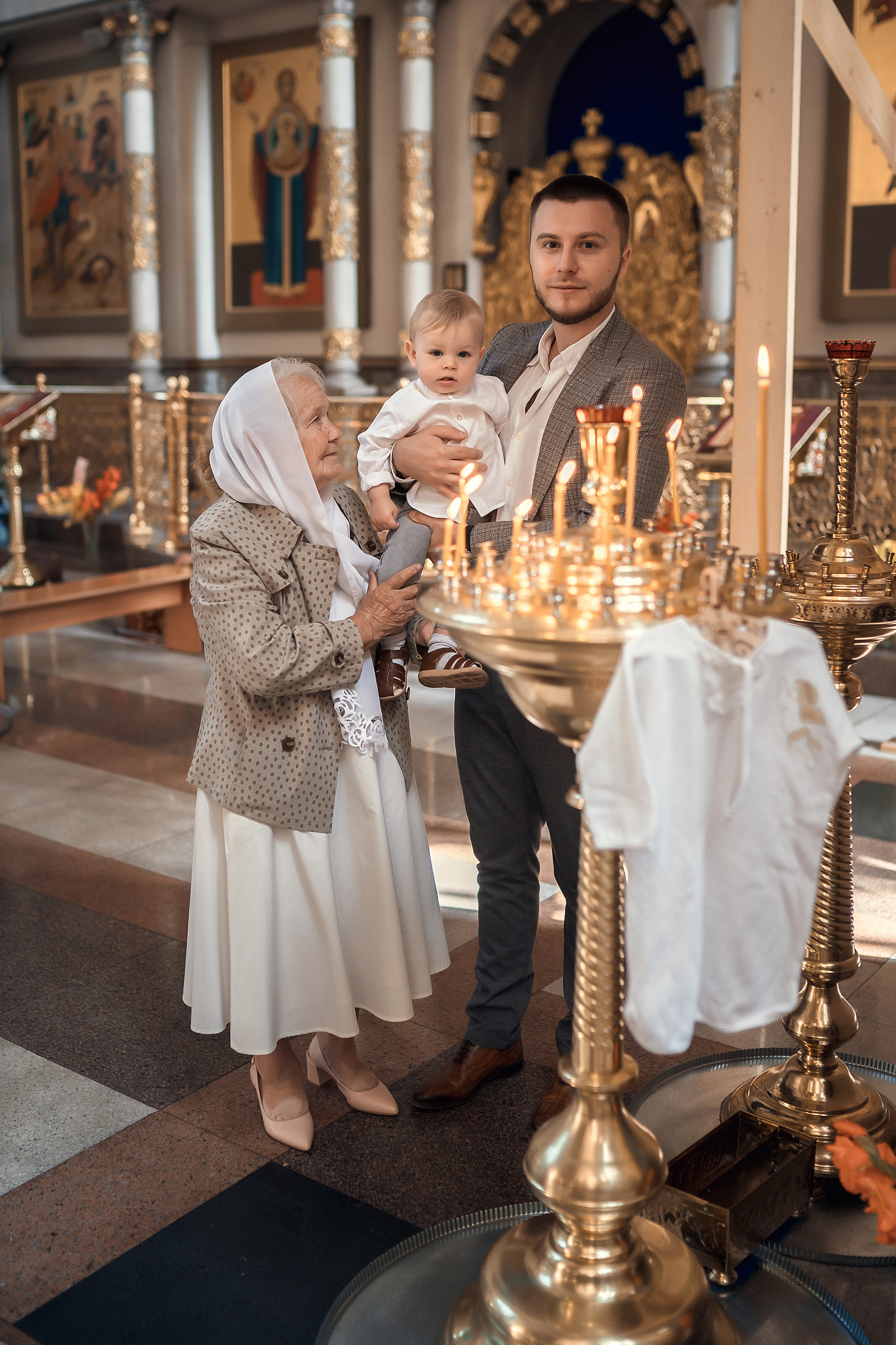 Крещение Максима, Храм Рождества Христова. Фотограф на Крещение и Венчание в Красноярске Рамазанова Юлия