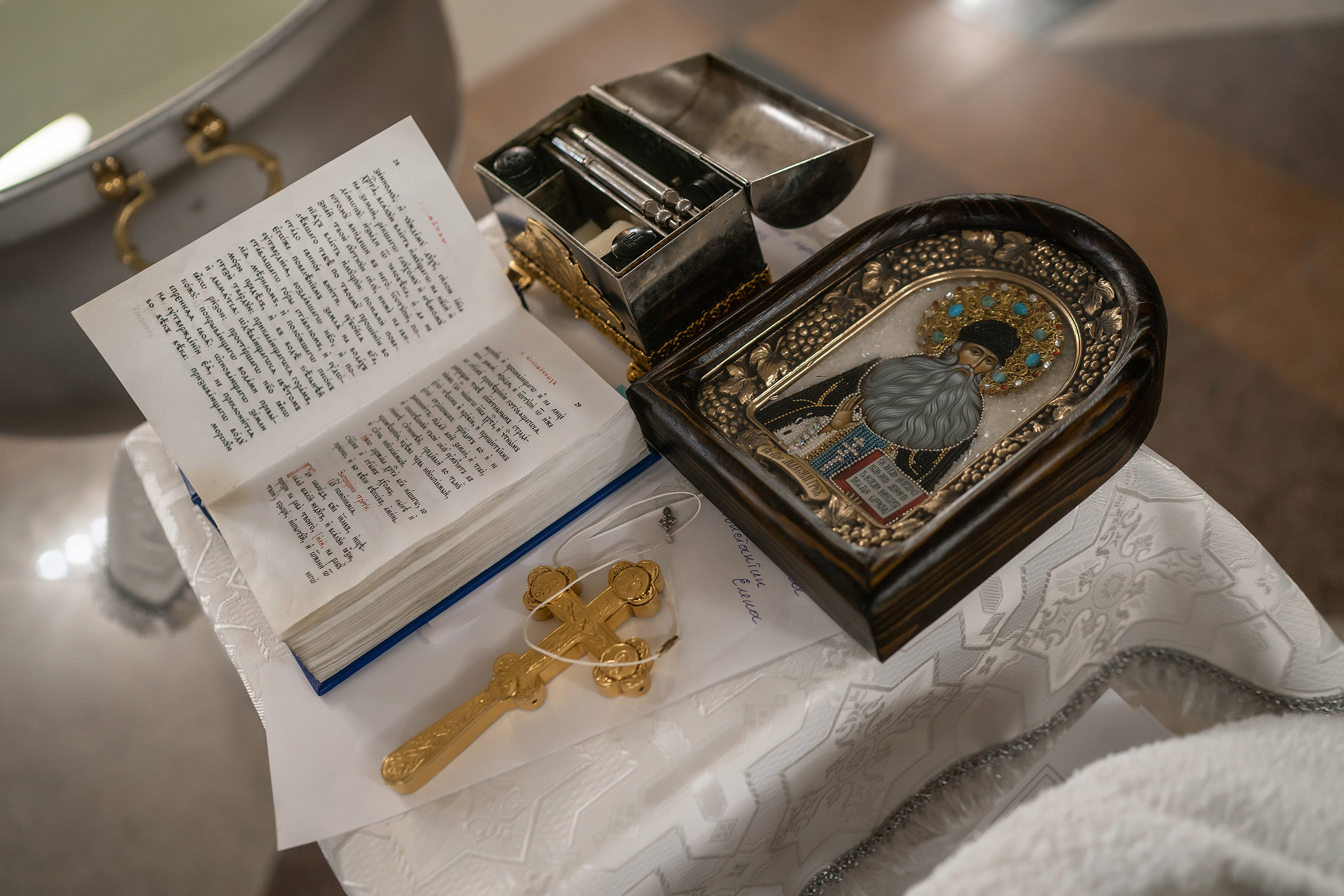 Крещение Максима, Храм Рождества Христова. Фотограф на Крещение и Венчание в Красноярске Рамазанова Юлия