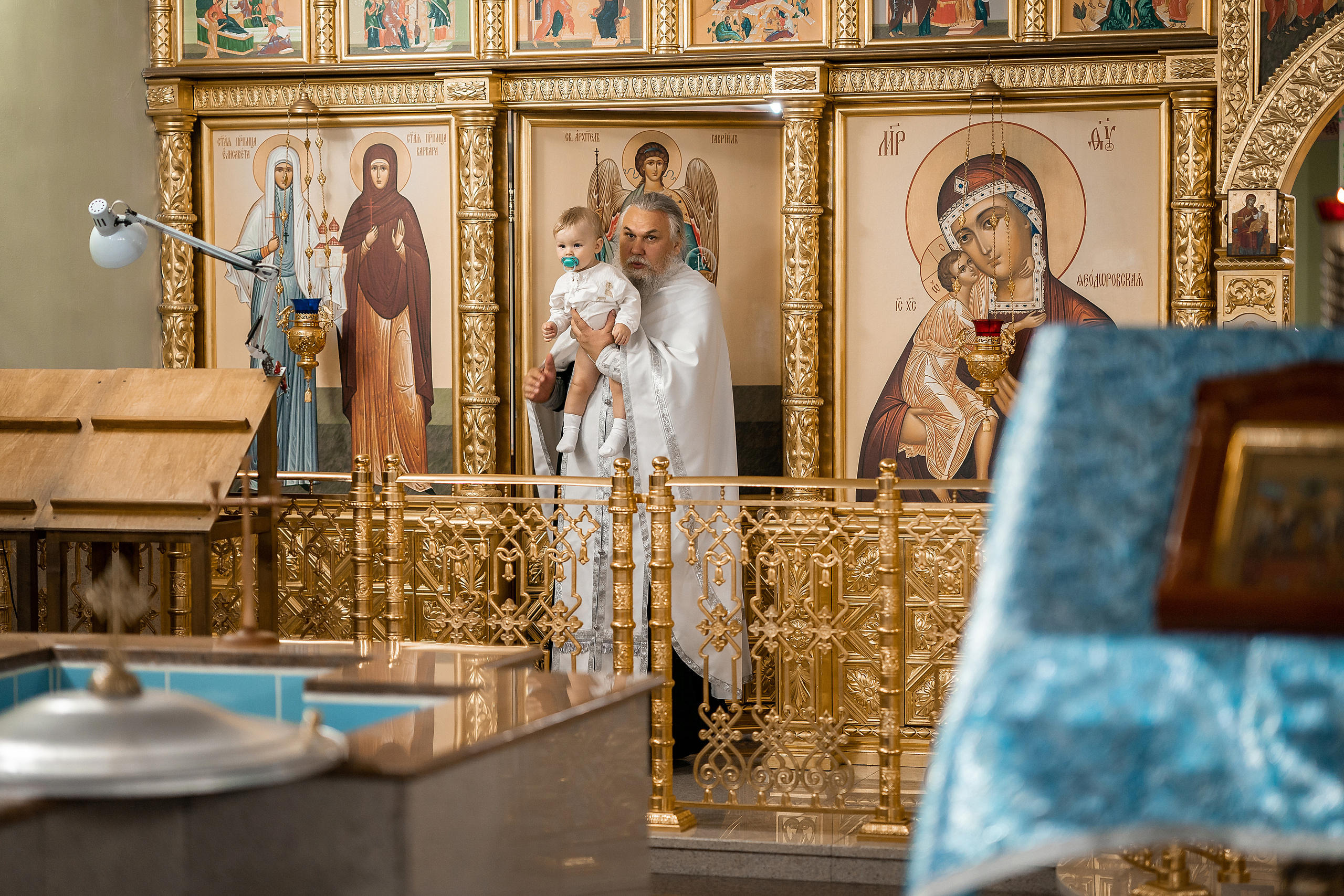 Крещение Максима, Храм Рождества Христова. Фотограф на Крещение и Венчание в Красноярске Рамазанова Юлия