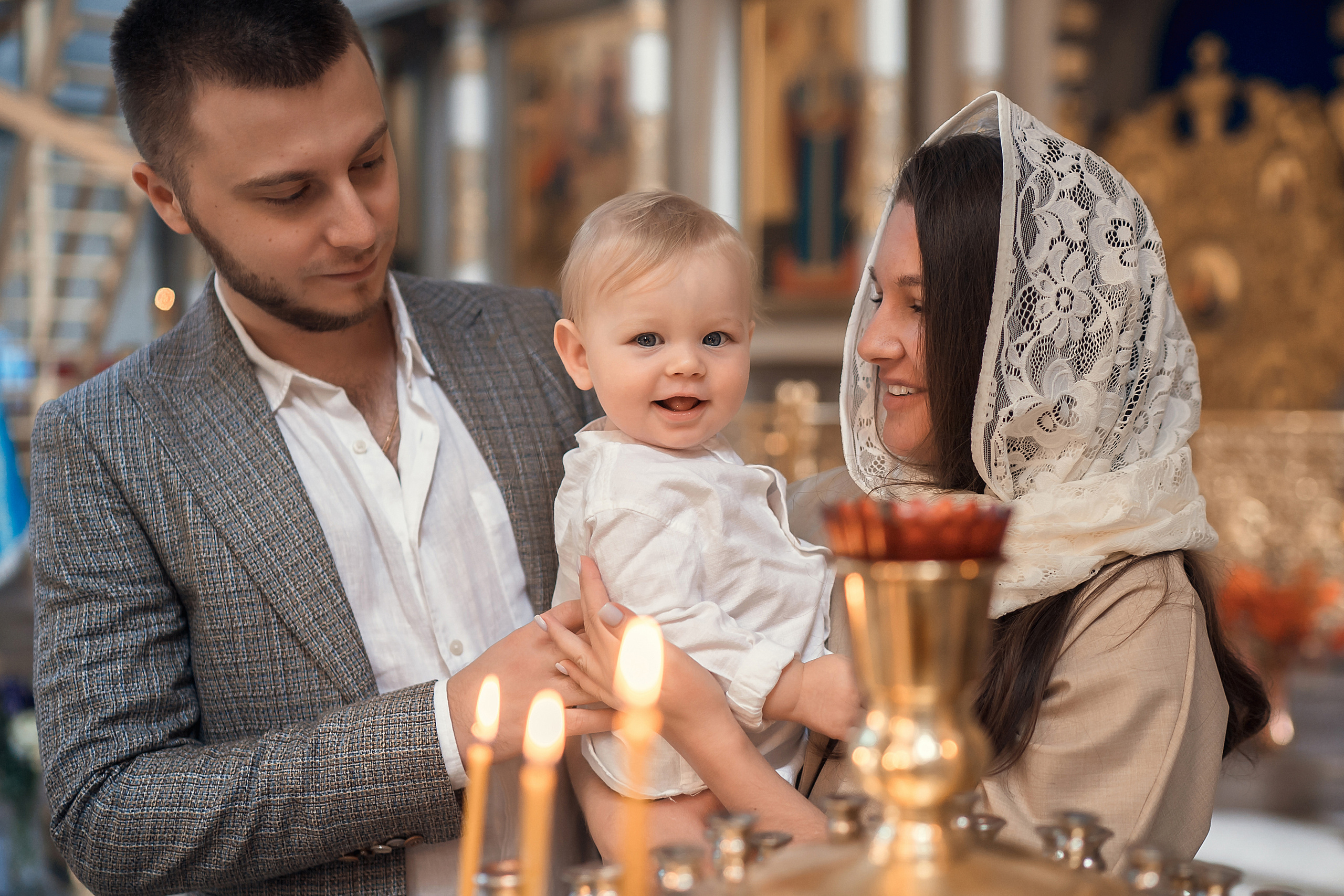 Крещение Максима, Храм Рождества Христова. Фотограф на Крещение и Венчание в Красноярске Рамазанова Юлия