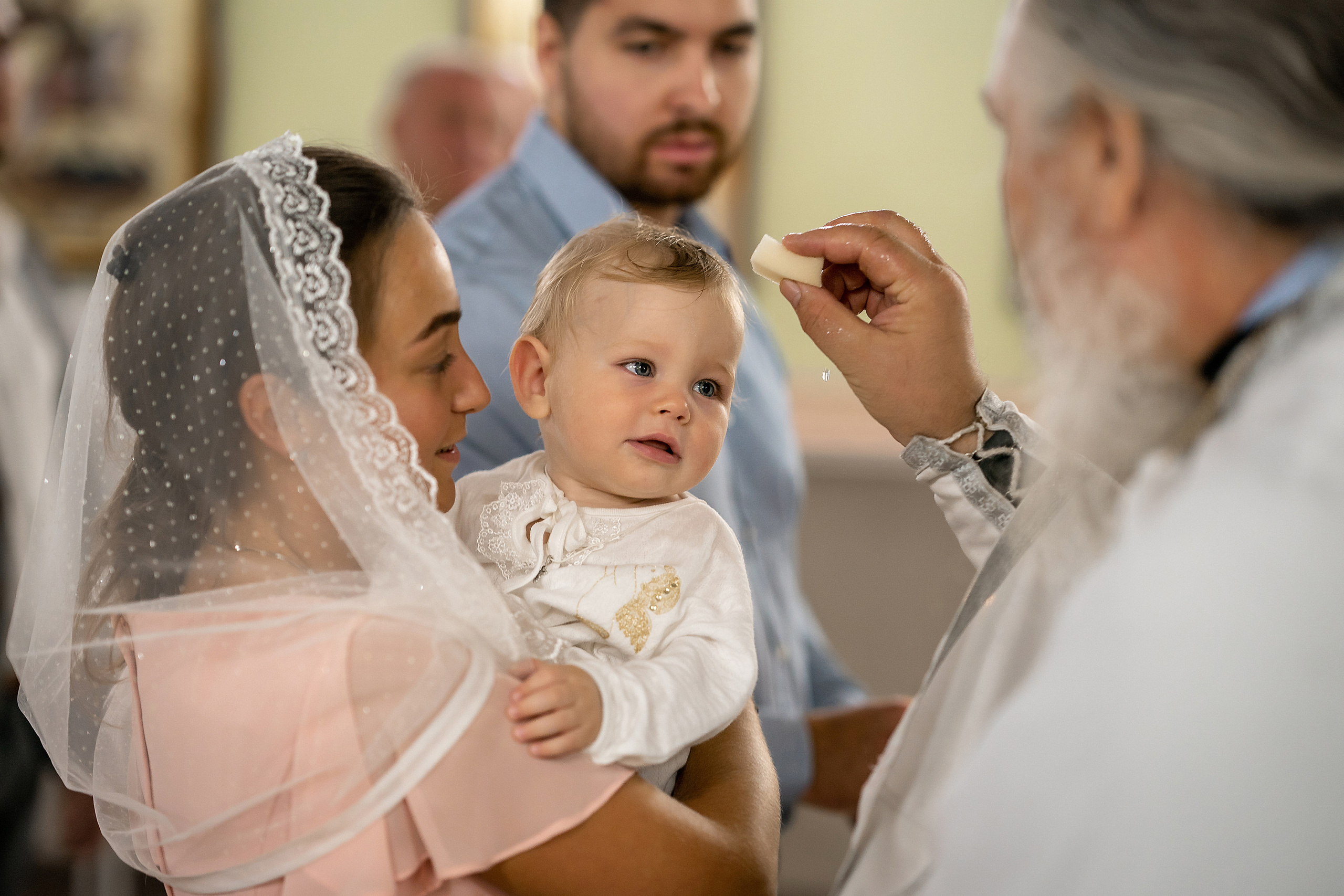 Крещение Максима, Храм Рождества Христова. Фотограф на Крещение и Венчание в Красноярске Рамазанова Юлия