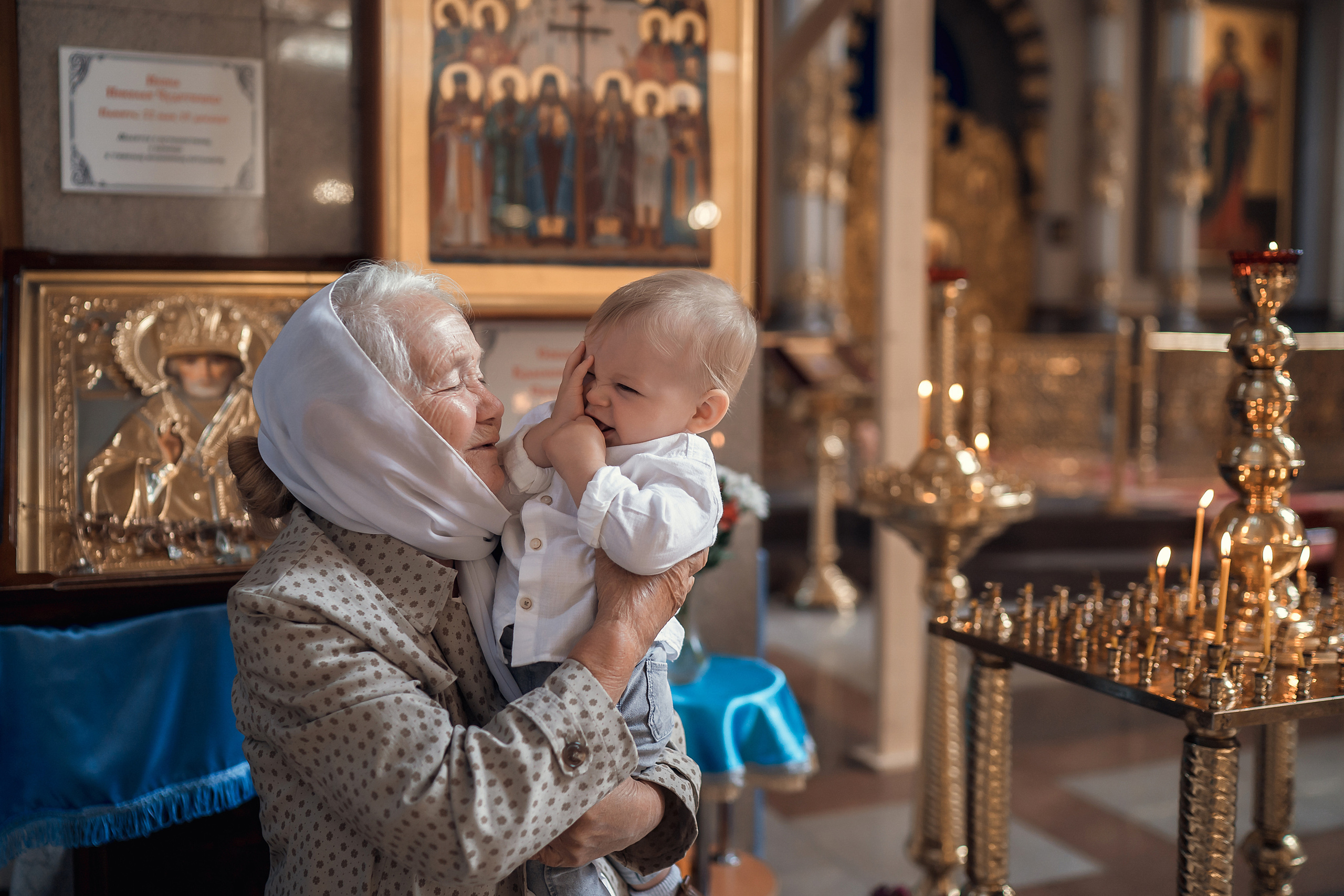 Крещение Максима, Храм Рождества Христова. Фотограф на Крещение и Венчание в Красноярске Рамазанова Юлия