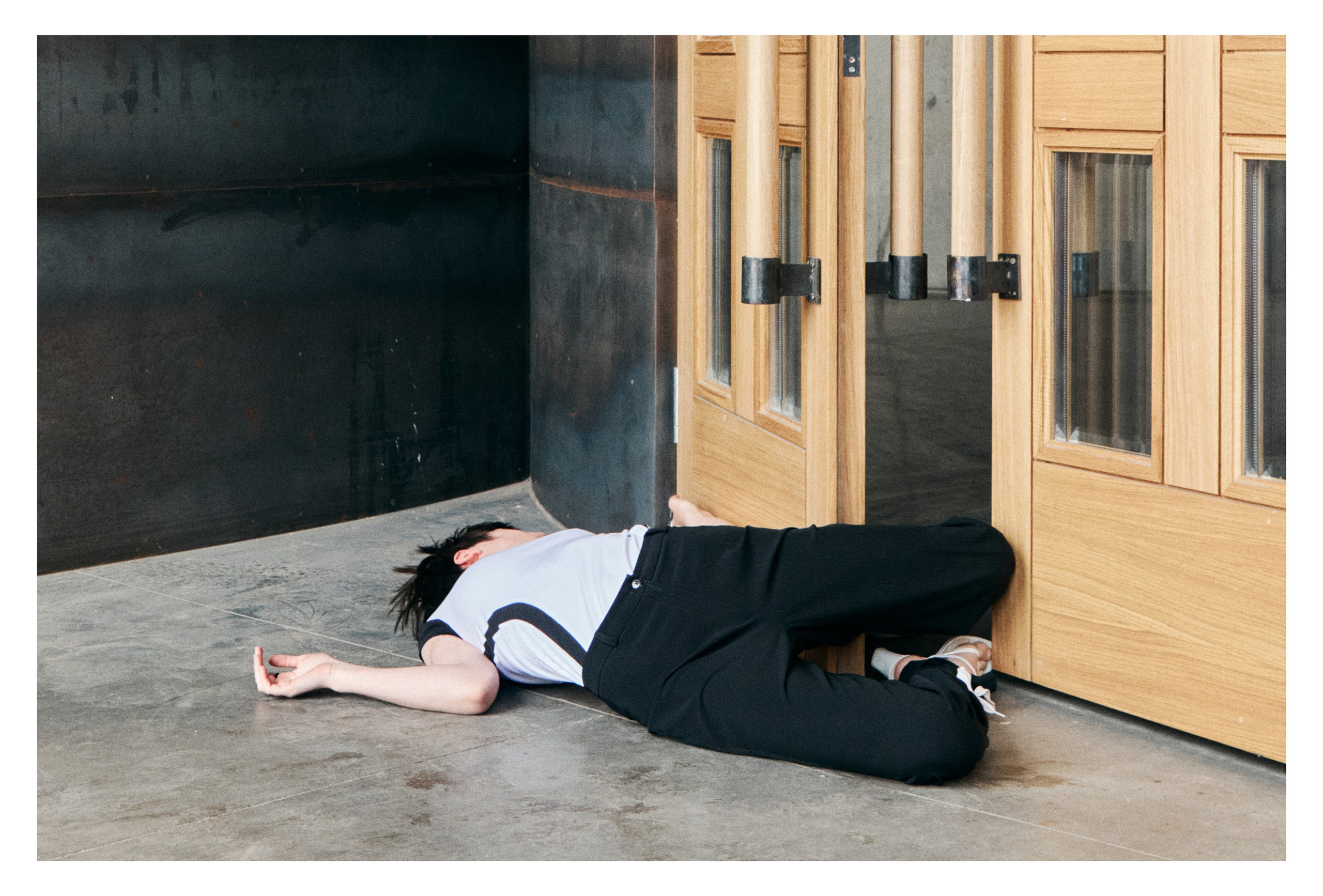 Photo book «BODY LANGUAGE EXERCISES». Andrew Valmus