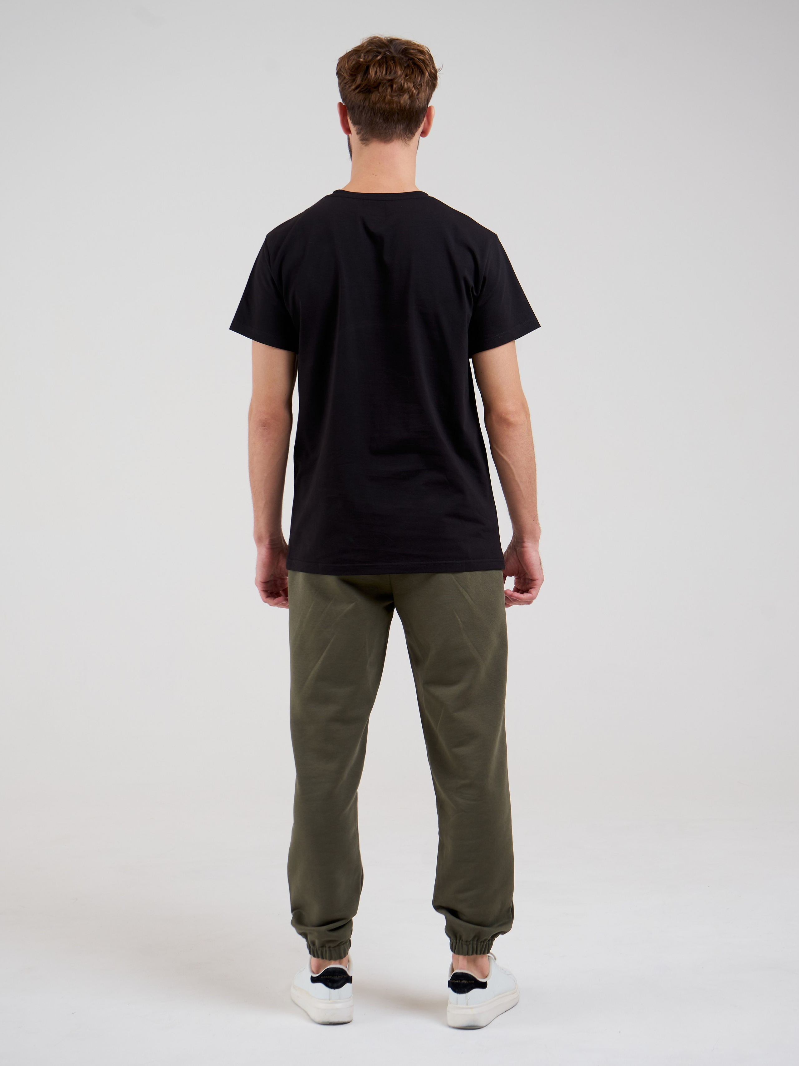 Съемка для рекламы одежды на маркетплейсах. Фотограф Екатеринбург Кокшарова Александра