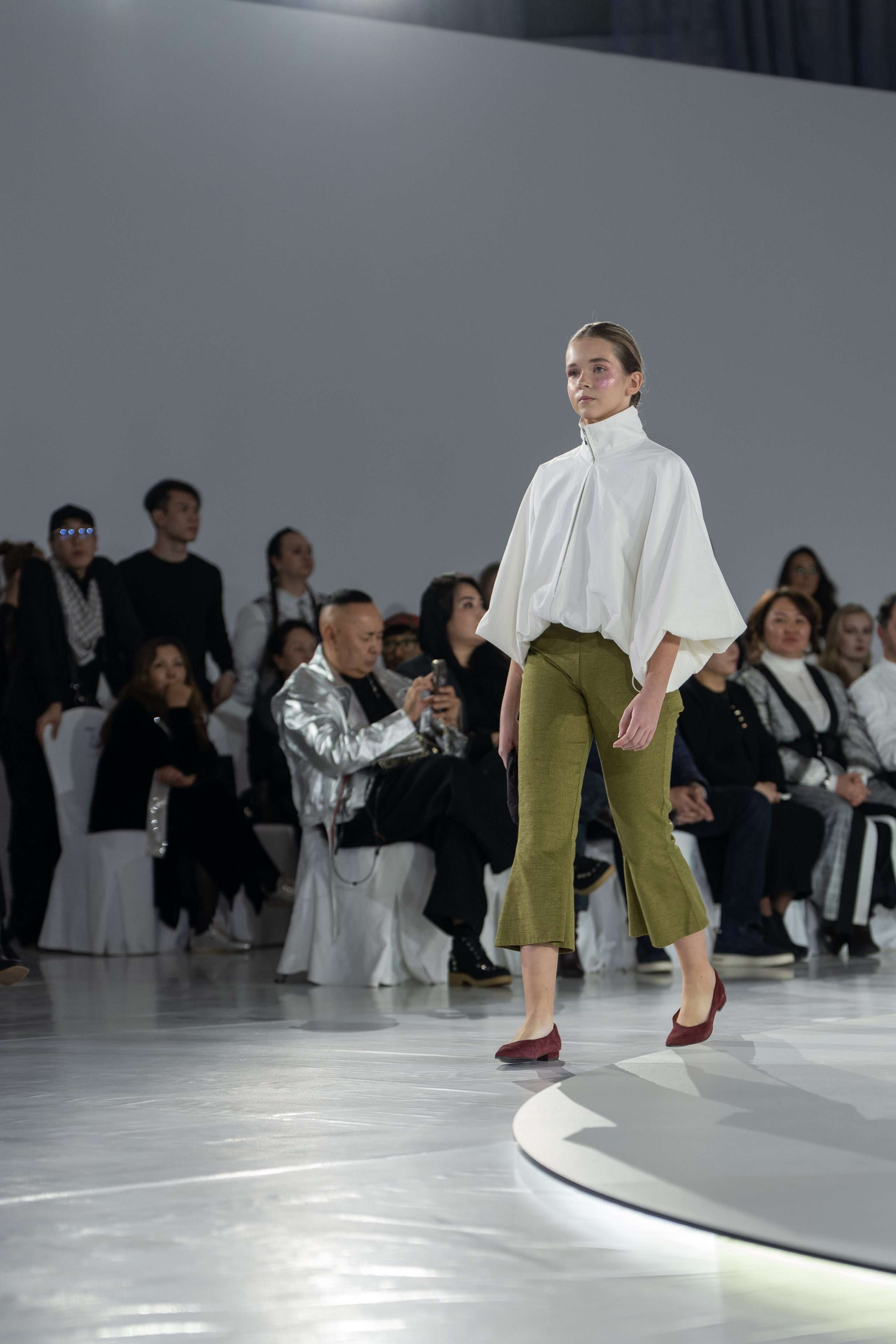 Brand Studio4353. Сайт Алматинского НЮ АРТ, будуар и фэшн фотографа Дениса Карпенко