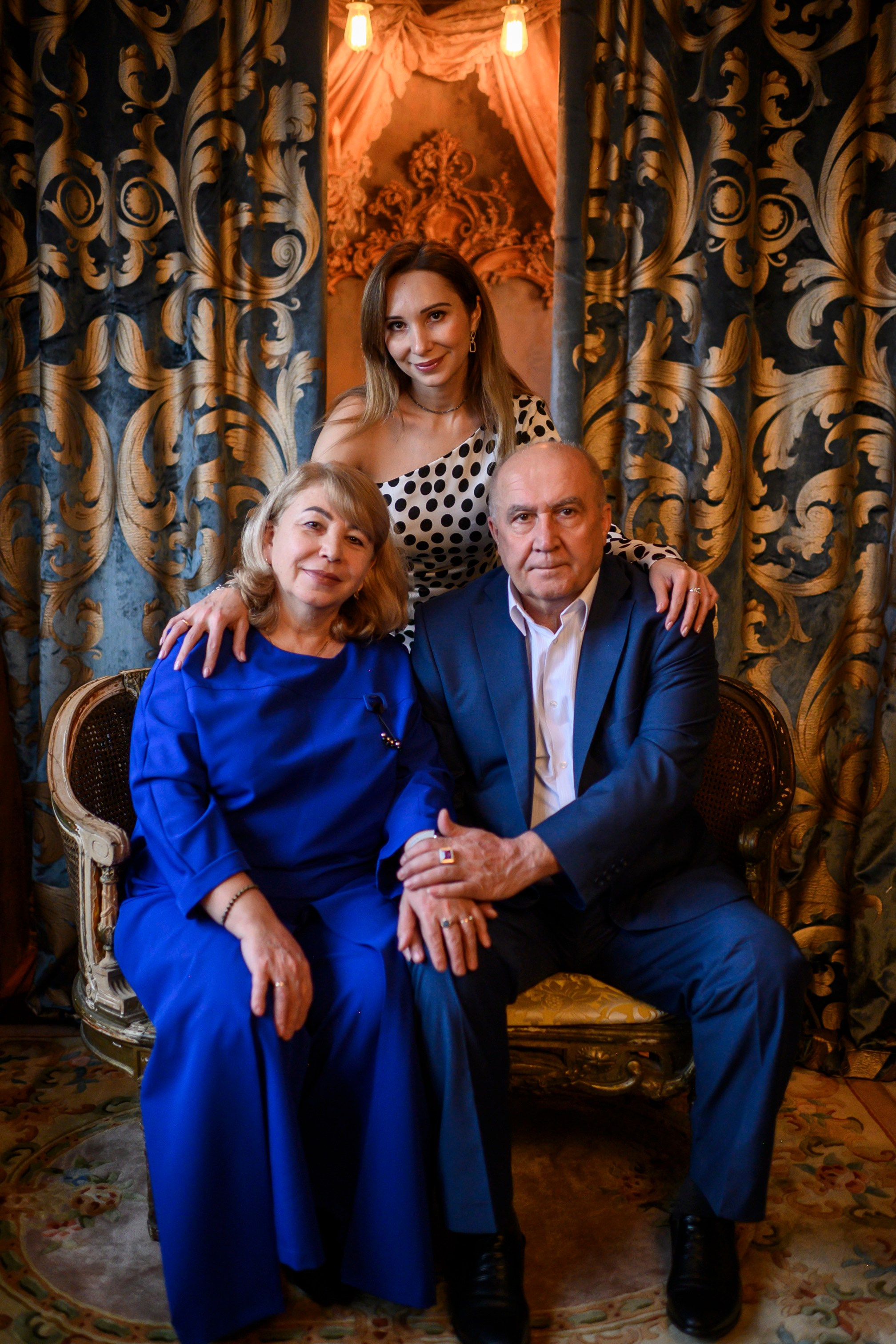 СТУДИЯ АДМИРАЛТЕЙШЕН. Семейный фотограф Екатеринбург Лора Мур