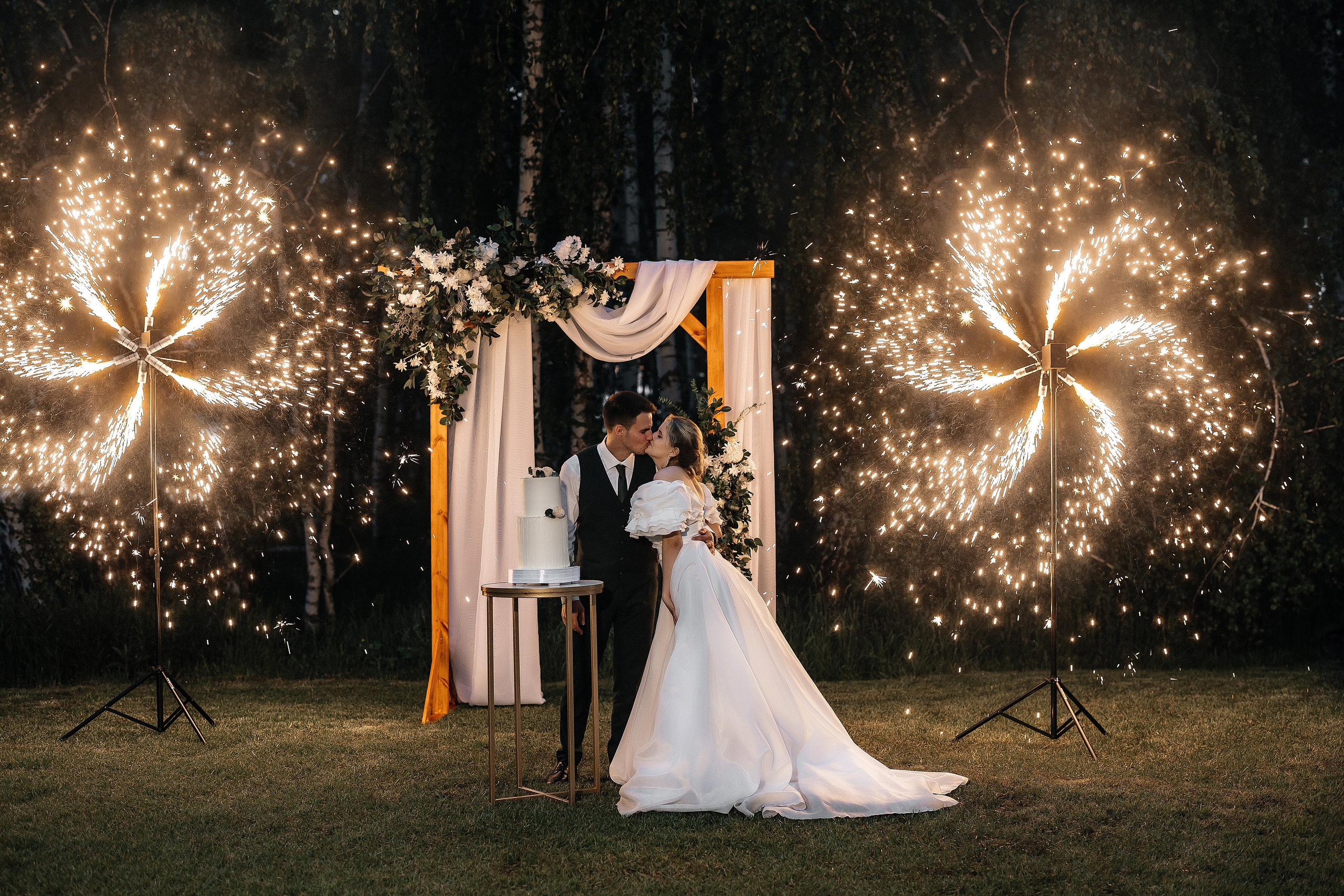Ксения & Виталий | 07.06.24. Свадебный и семейный фотограф в Омске Евгения Хакимова