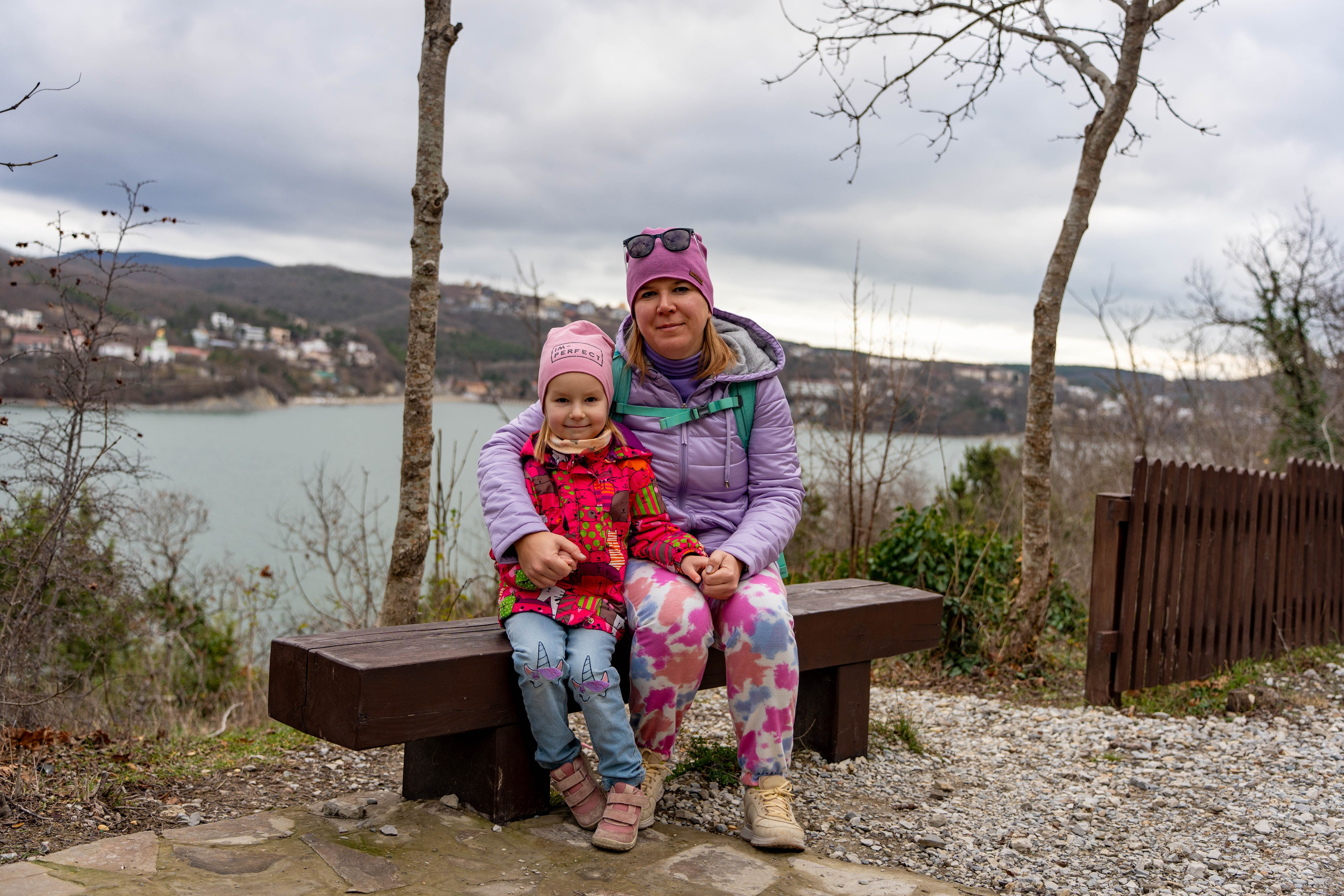 Новогодняя фотосъемка в Абрау-Дюрсо. Семейный и детский фотограф Екатерина Черняева. Снимаю портреты, love story, фотопрогулки, работаю на улице, в кафе, студии, дома у клиента