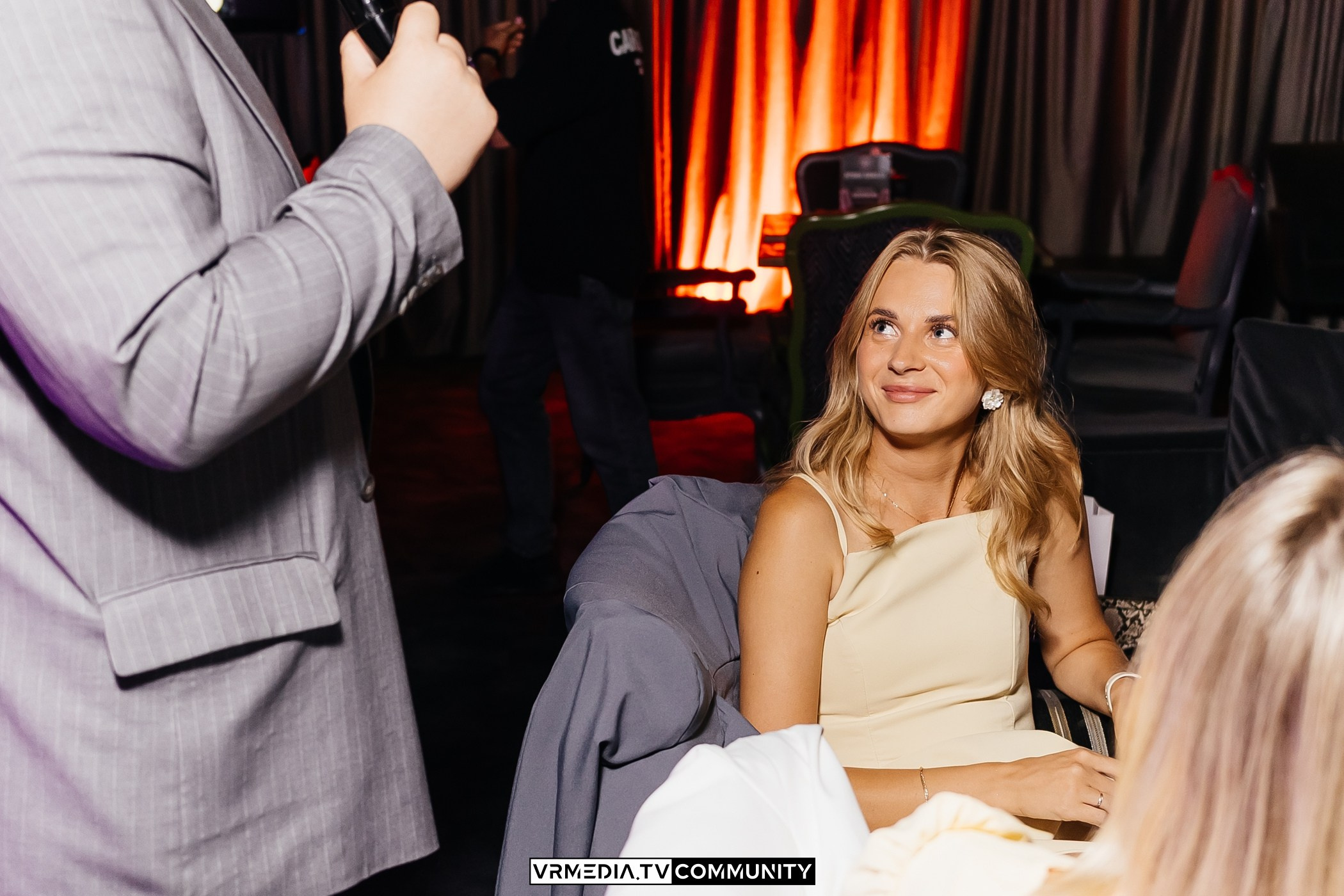 Караоке-бар «Volna»: Summer party