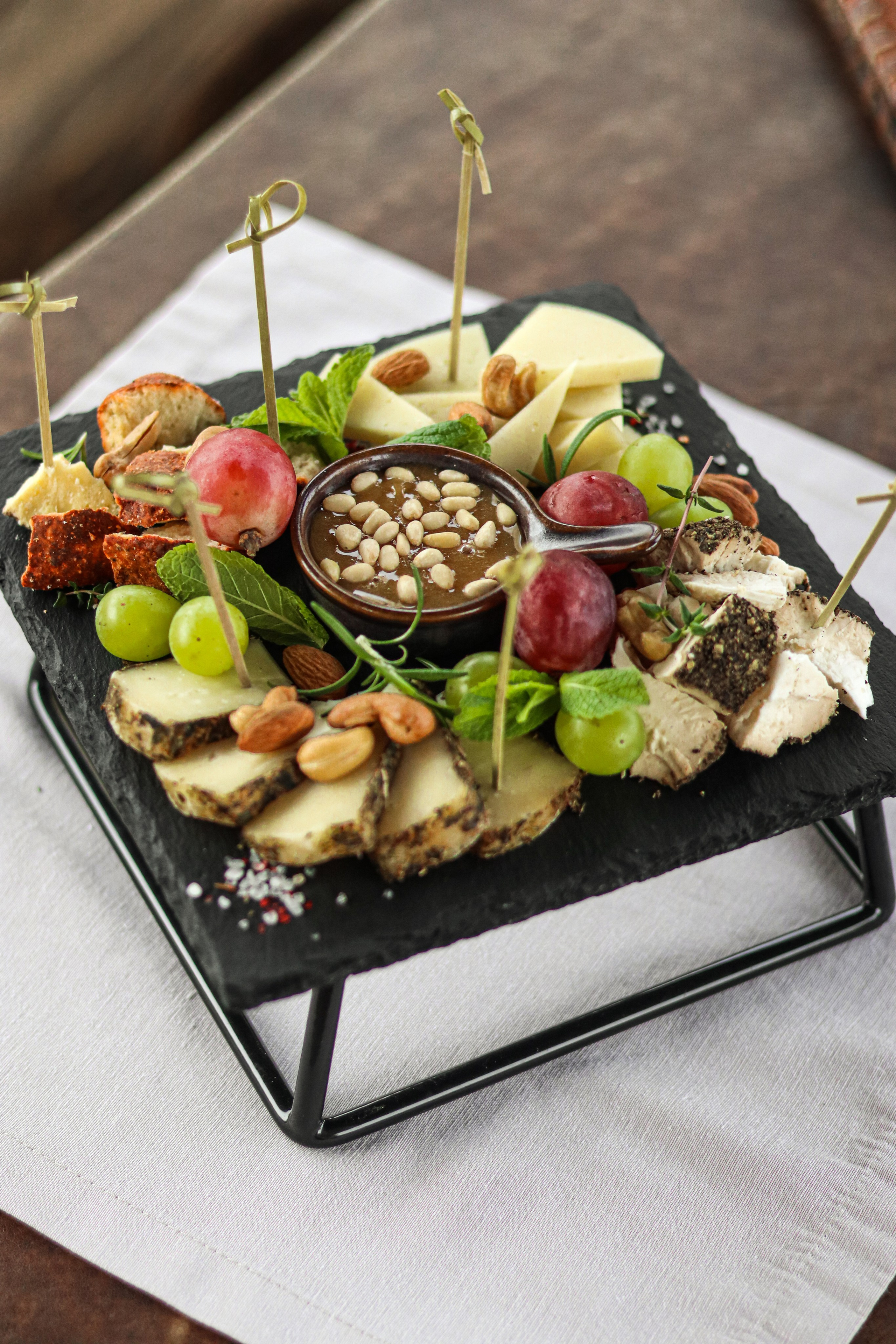 «Таежный» ресторан, г. Белокуриха. Контент фотограф Дмитрий Борисов