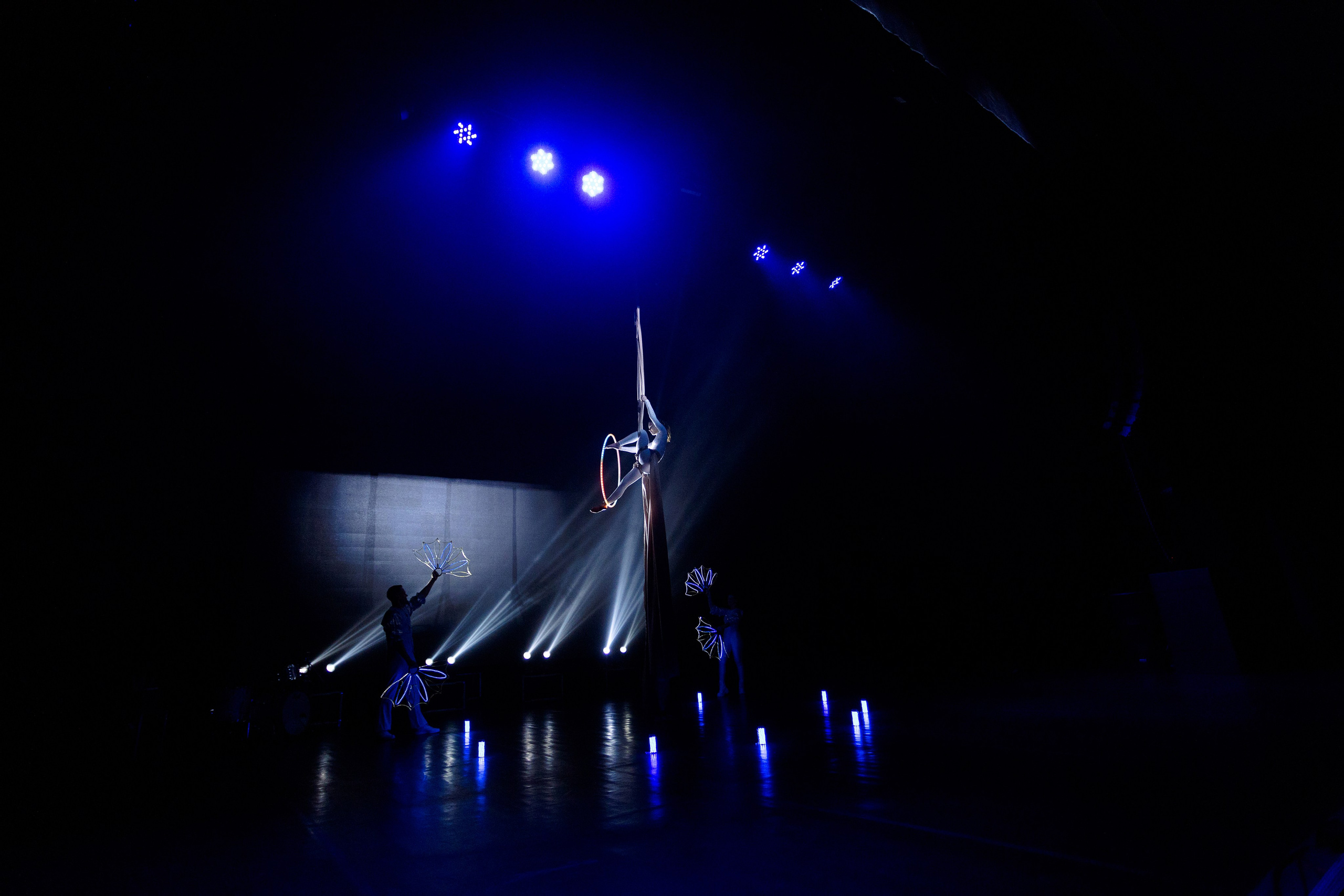 РЕПОРТАЖ: НОВЫЙ ГОД В ДК МЕТАЛЛУРГ. Профессиональный фотограф в Ижевске Леша Петров