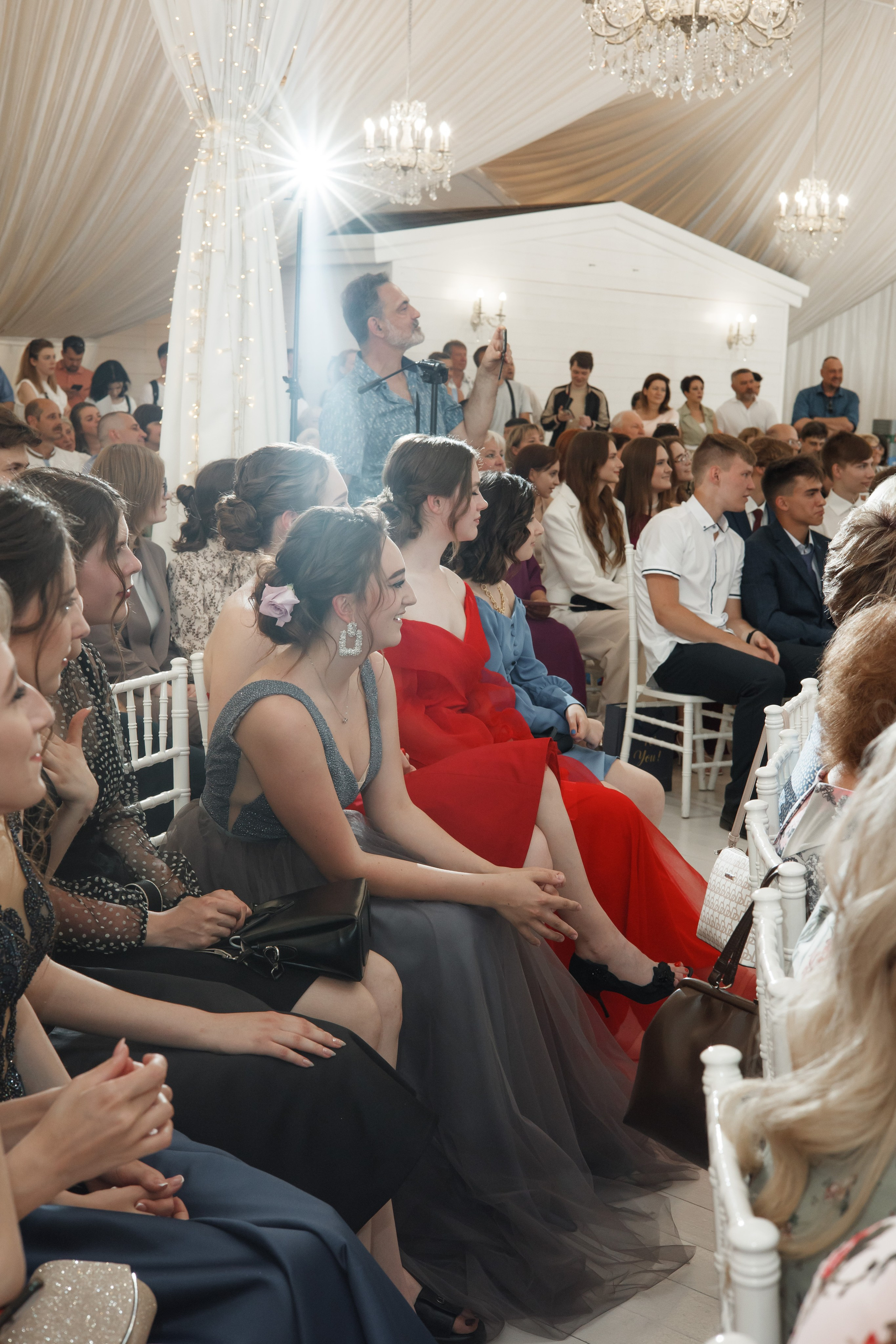 Выпускной, шатер в усадьбе «Гребнево». Свадебный и репортажный фотограф (Москва, Королев и другие)