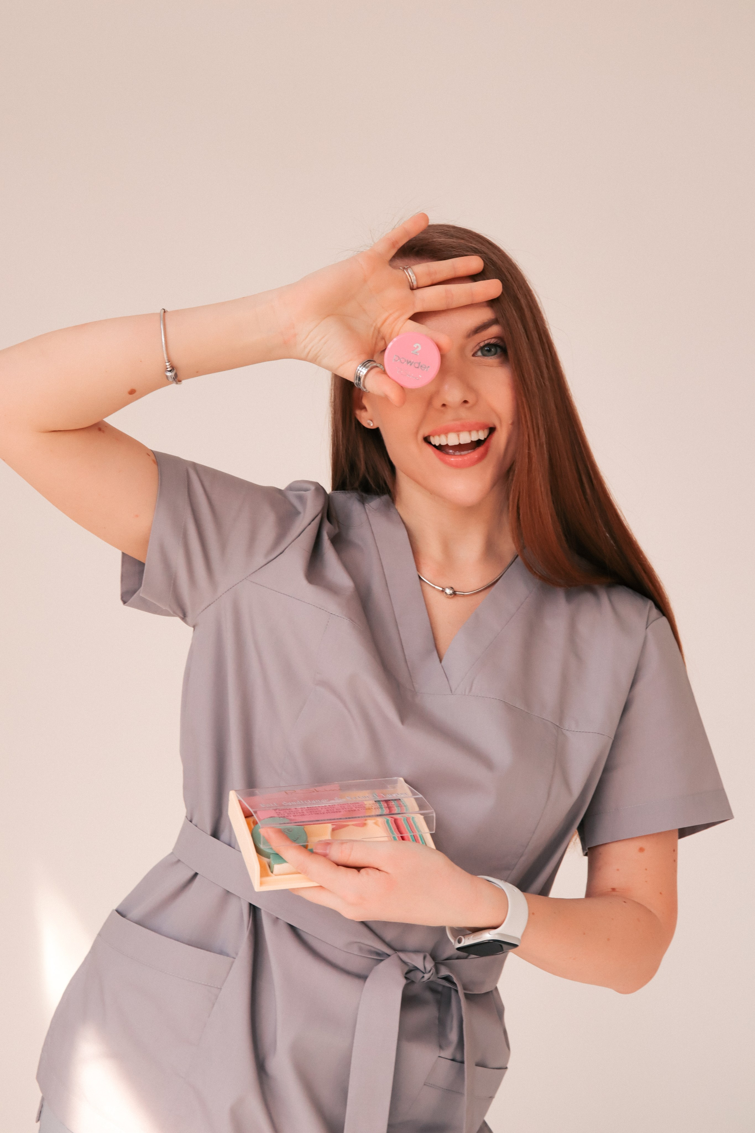 Съемка маникюра. Фотограф и видеограф Анастасия Каштанова в Набережных Челнах