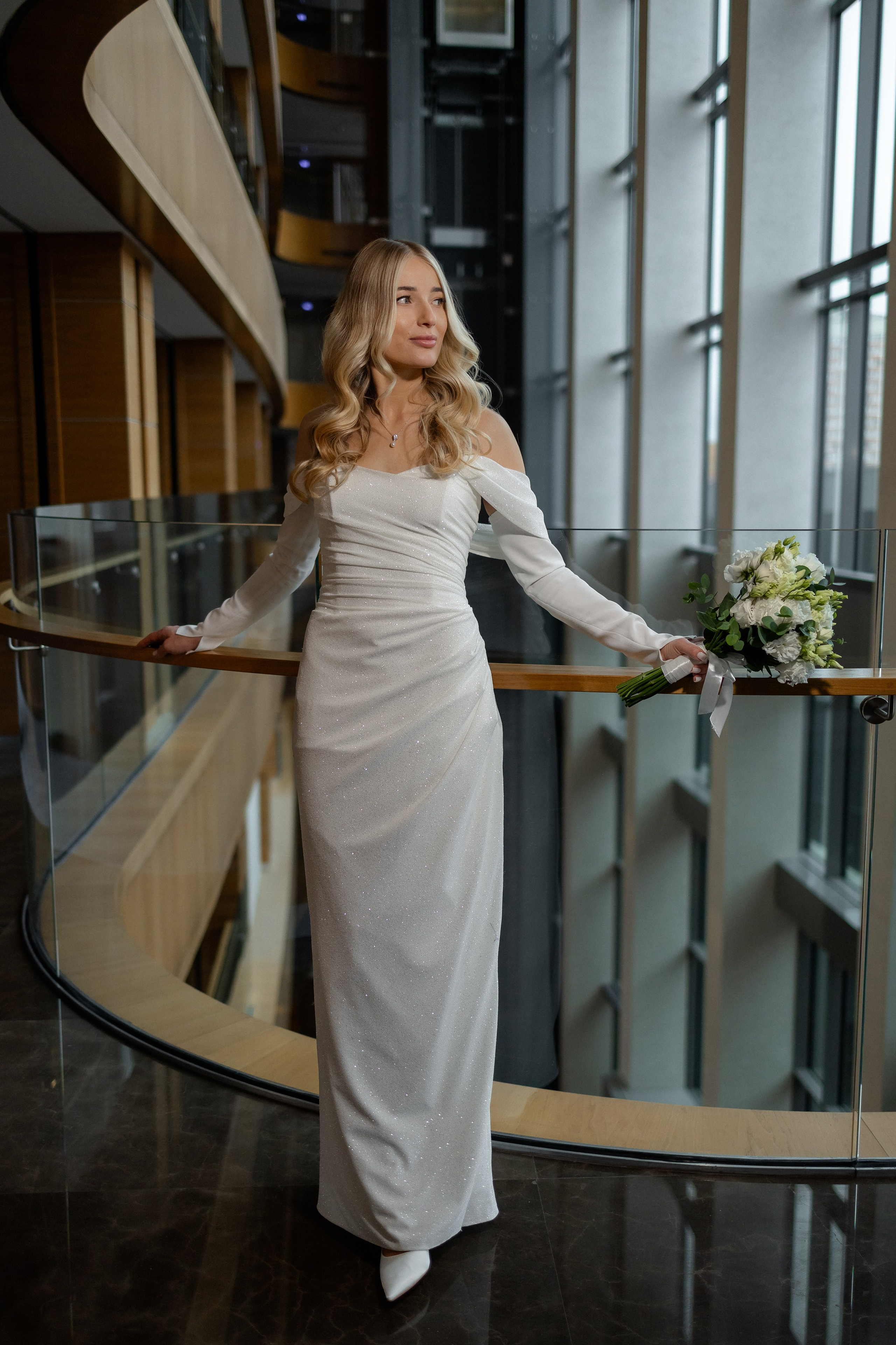 Свадебная фотосессия в отеле Марриот в Минске (Minsk Marriott Hotel). Свадебный фотограф в Минске/Беларуси Сергей Спиридонов