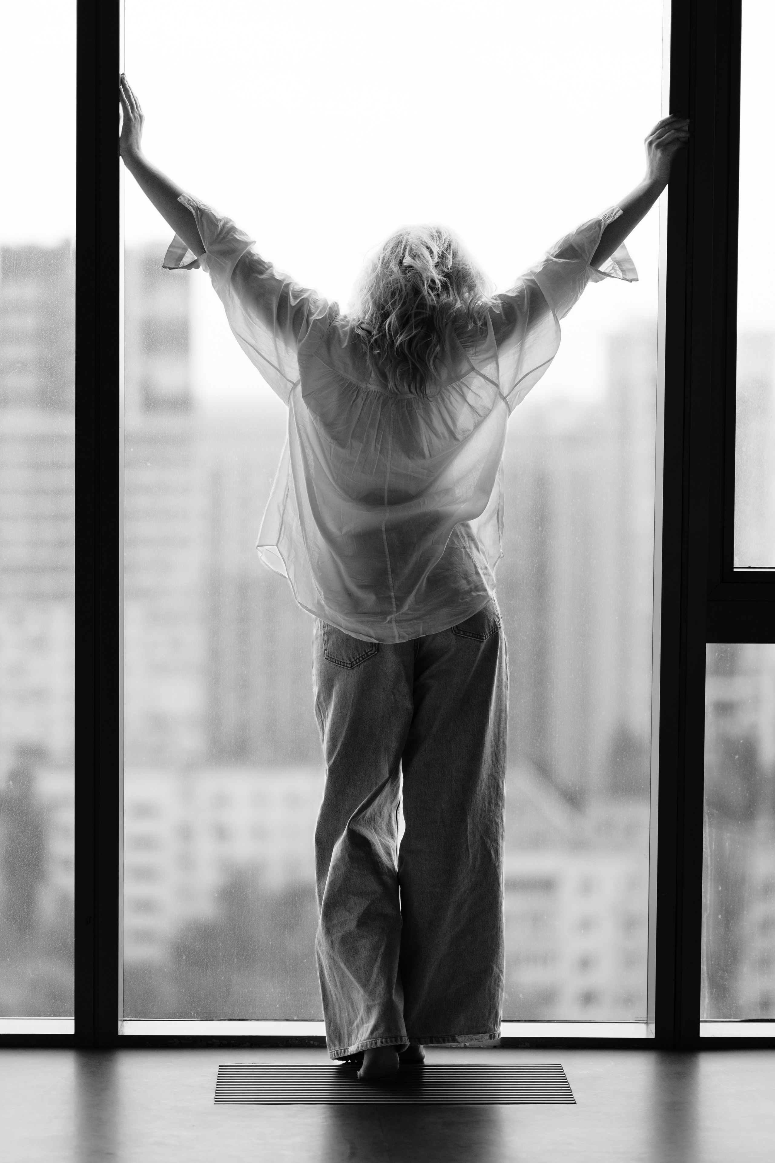 Женский портретный фотограф 35+ Воронеж. Добро пожаловать в магию ЧБ портрета