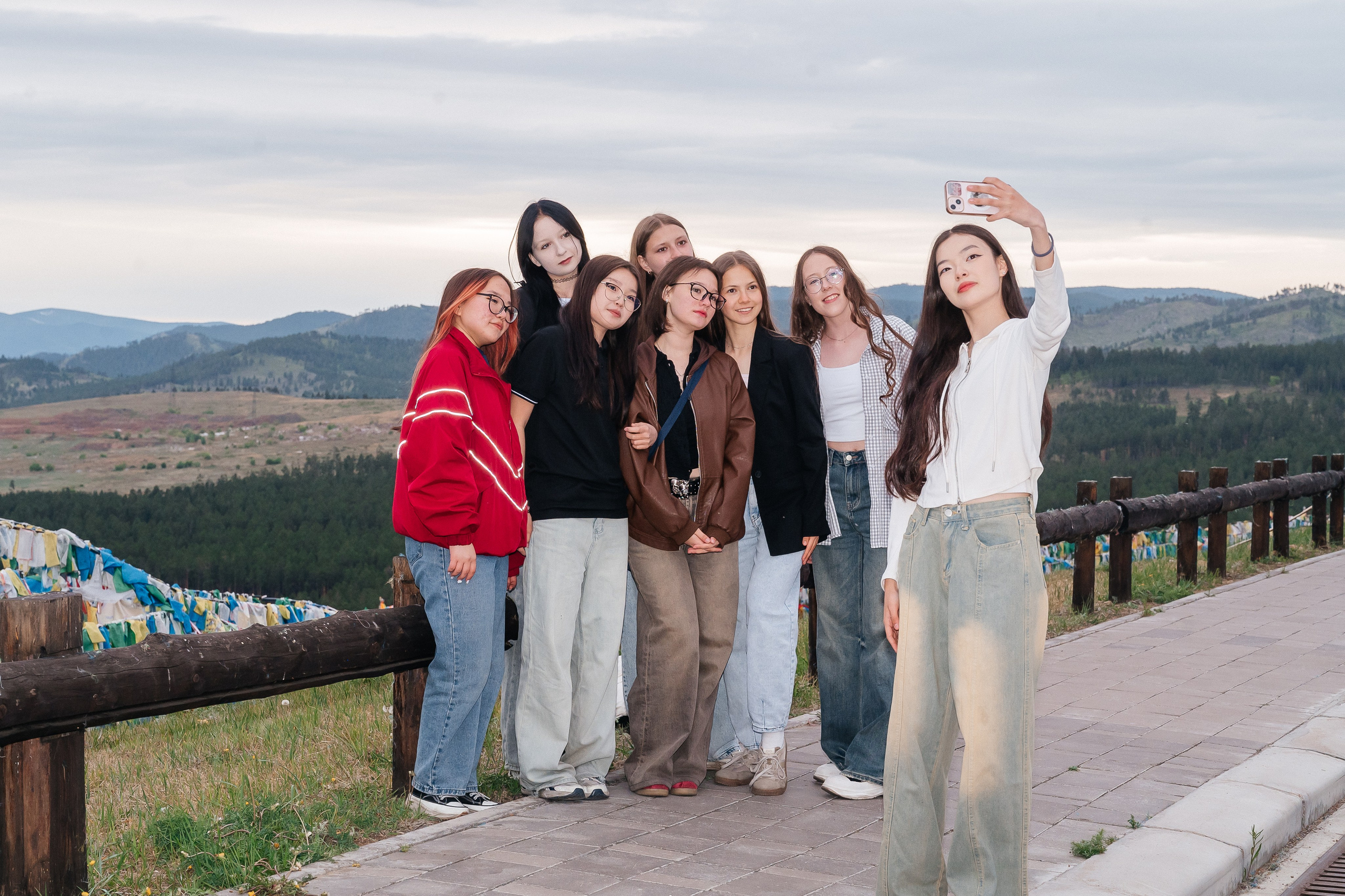 Выпускники. Школьный и детский фотограф в Улан-Удэ Виктор Григорьев