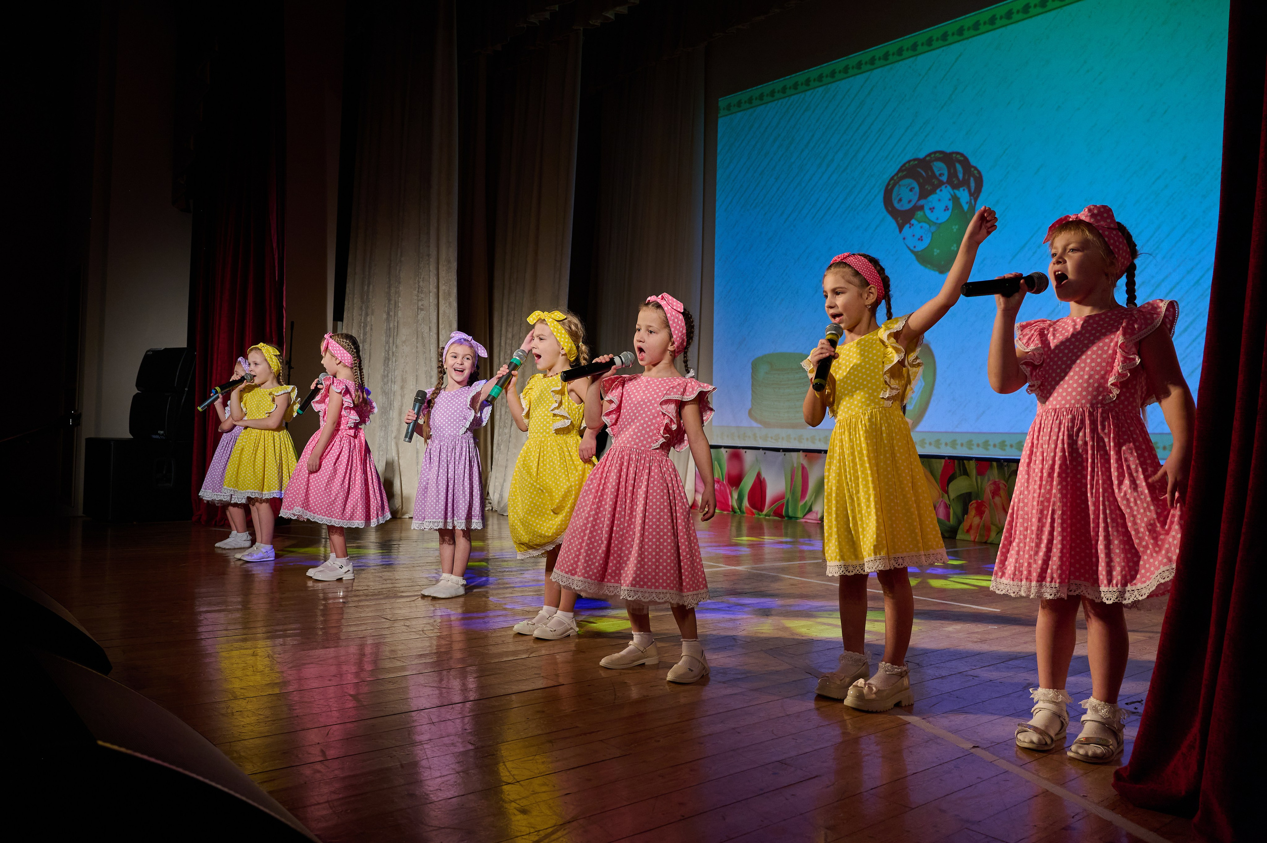День матери ДК Кабардинка. Жизнь курорта Кабардинка в фотографиях