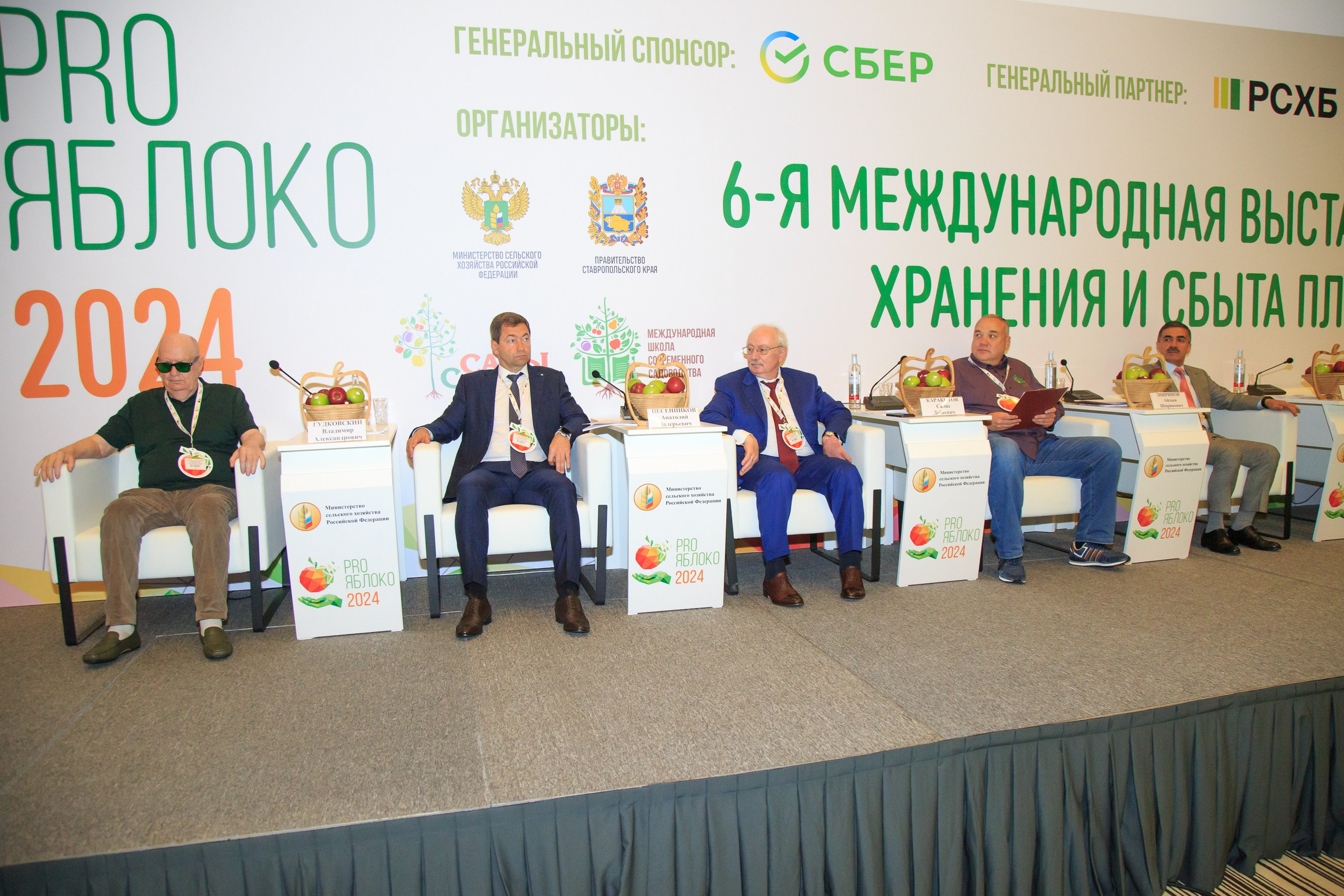 Репортажный фотограф. Репортажная фотосъёмка Минеральные Воды, Пятигорск, Кисловодск, Ставрополь. Репортажный и свадебный фотограф Пятигорск и КМВ