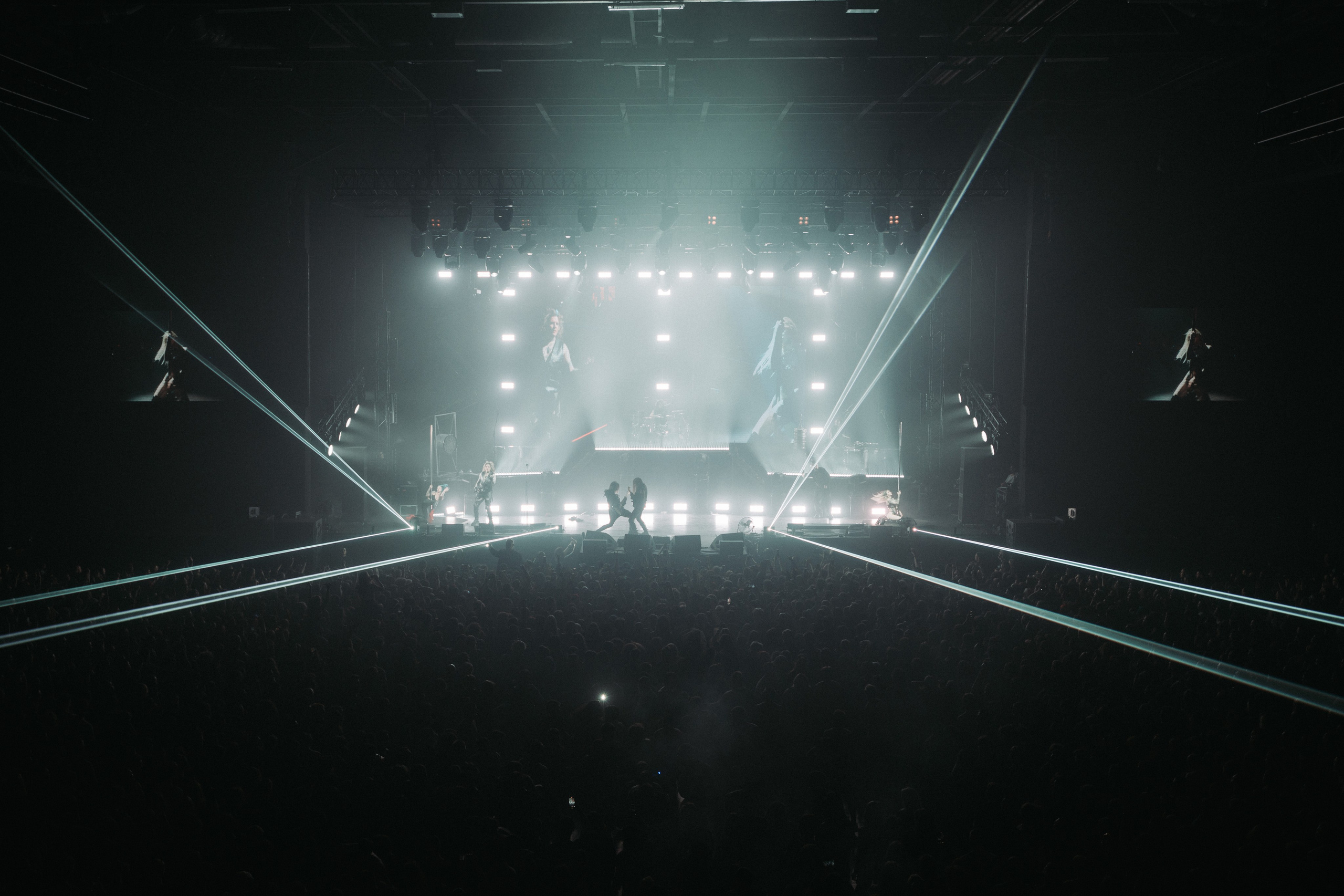 NEVERLOVE. Игорь Богатов — фотограф