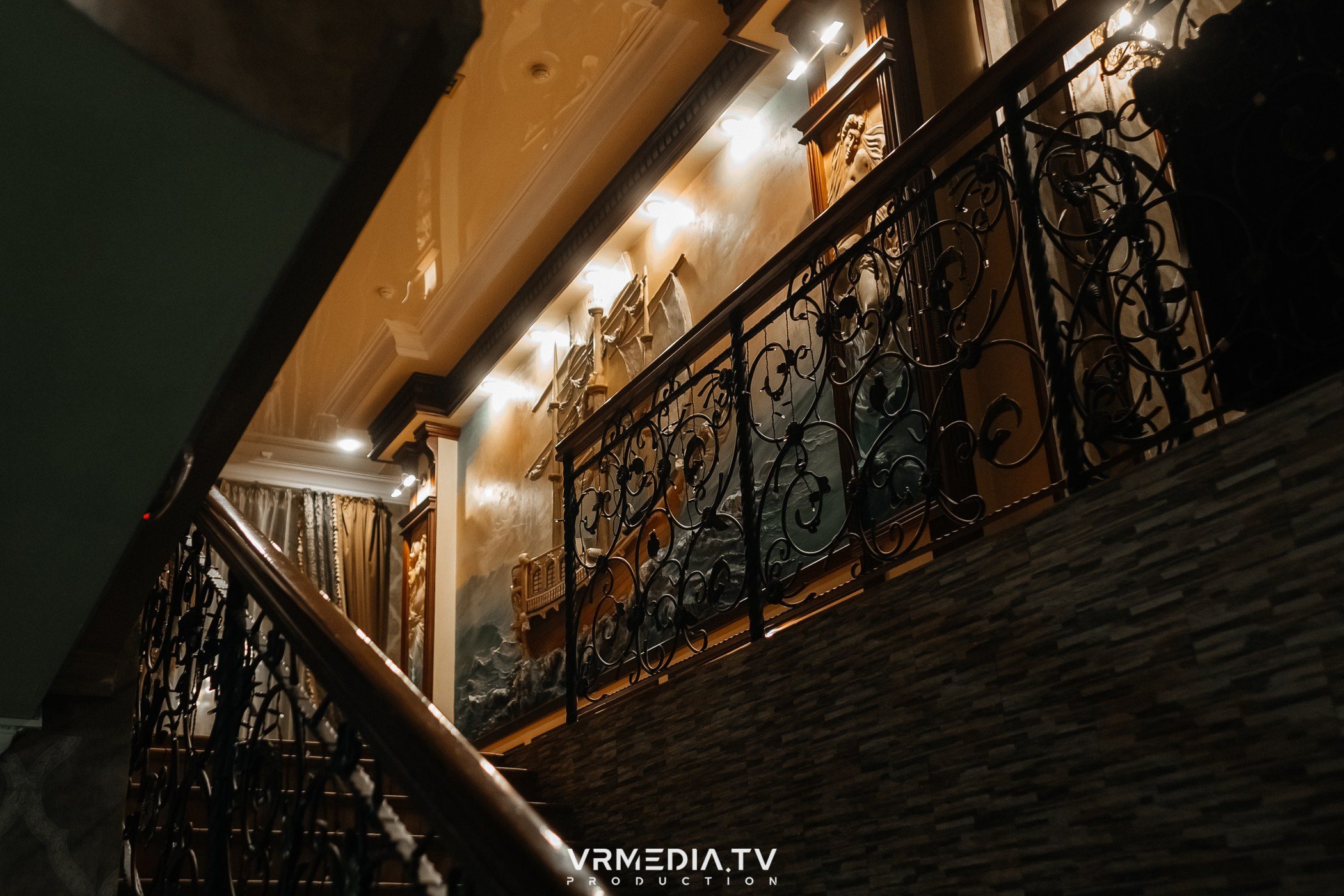 Выходные в ресторане «Лазурный берег»