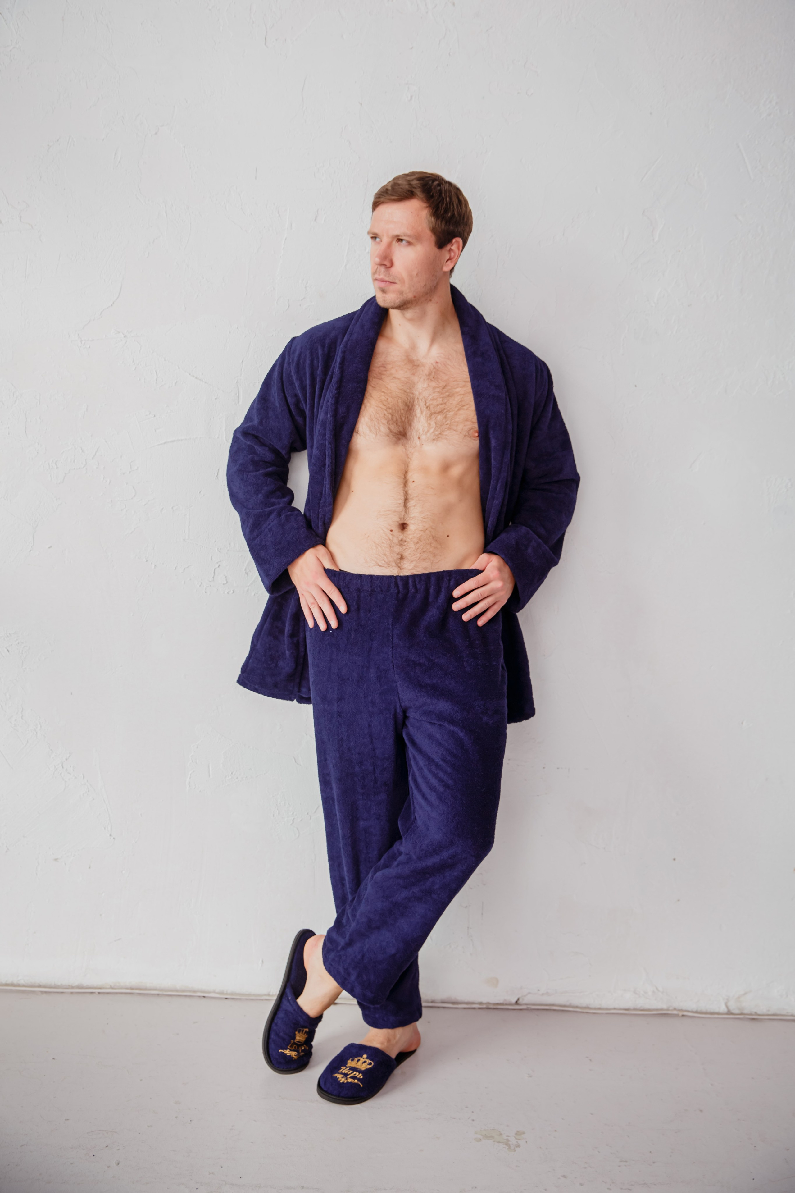 Максим, 190 см, 52-54. KED Production — продакшн из СПб. Создаём фото, видео и контент, который помогает брендам и селлерам продавать больше