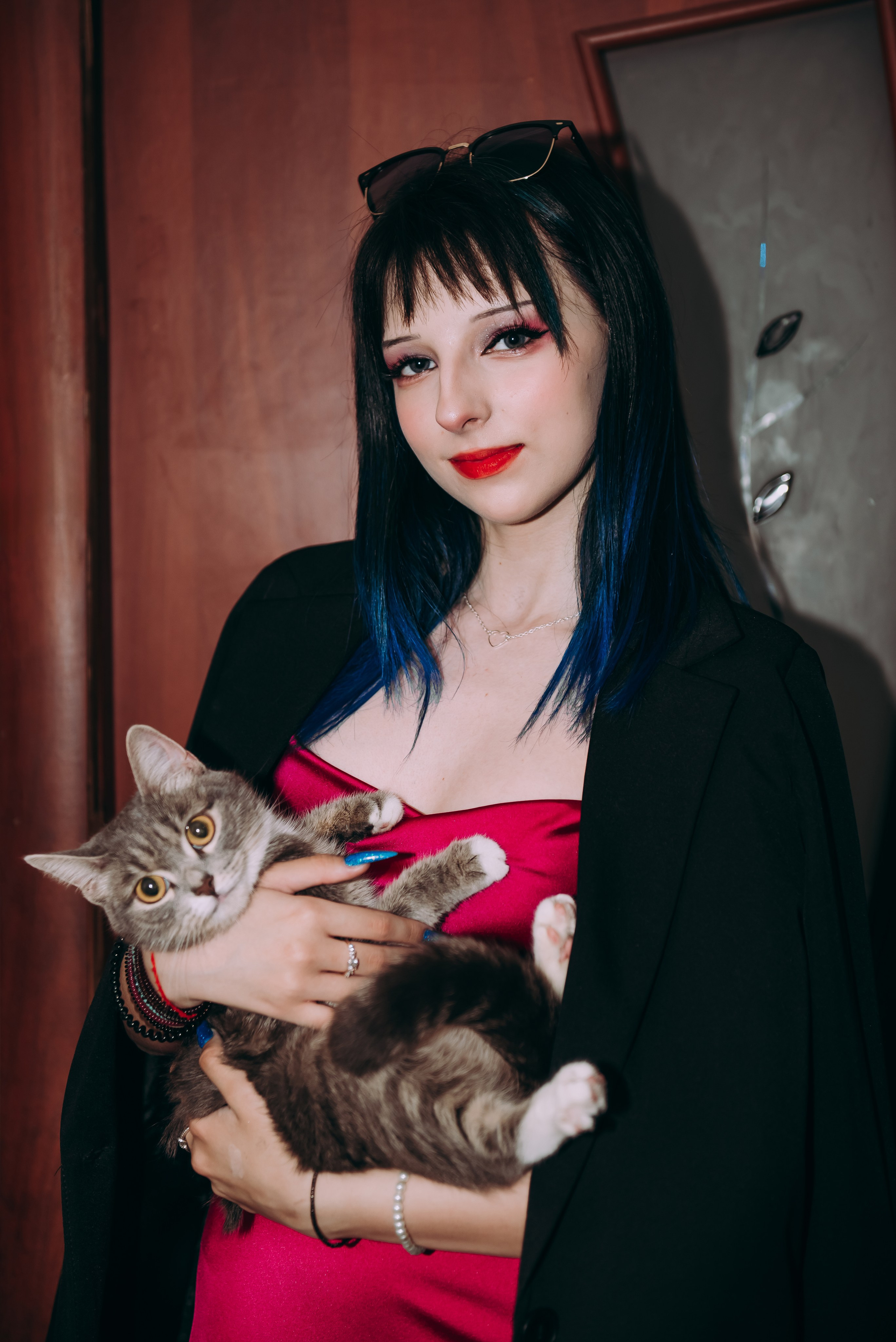 Свадебная фотосессия в музыкальном театре в г. Кемерово