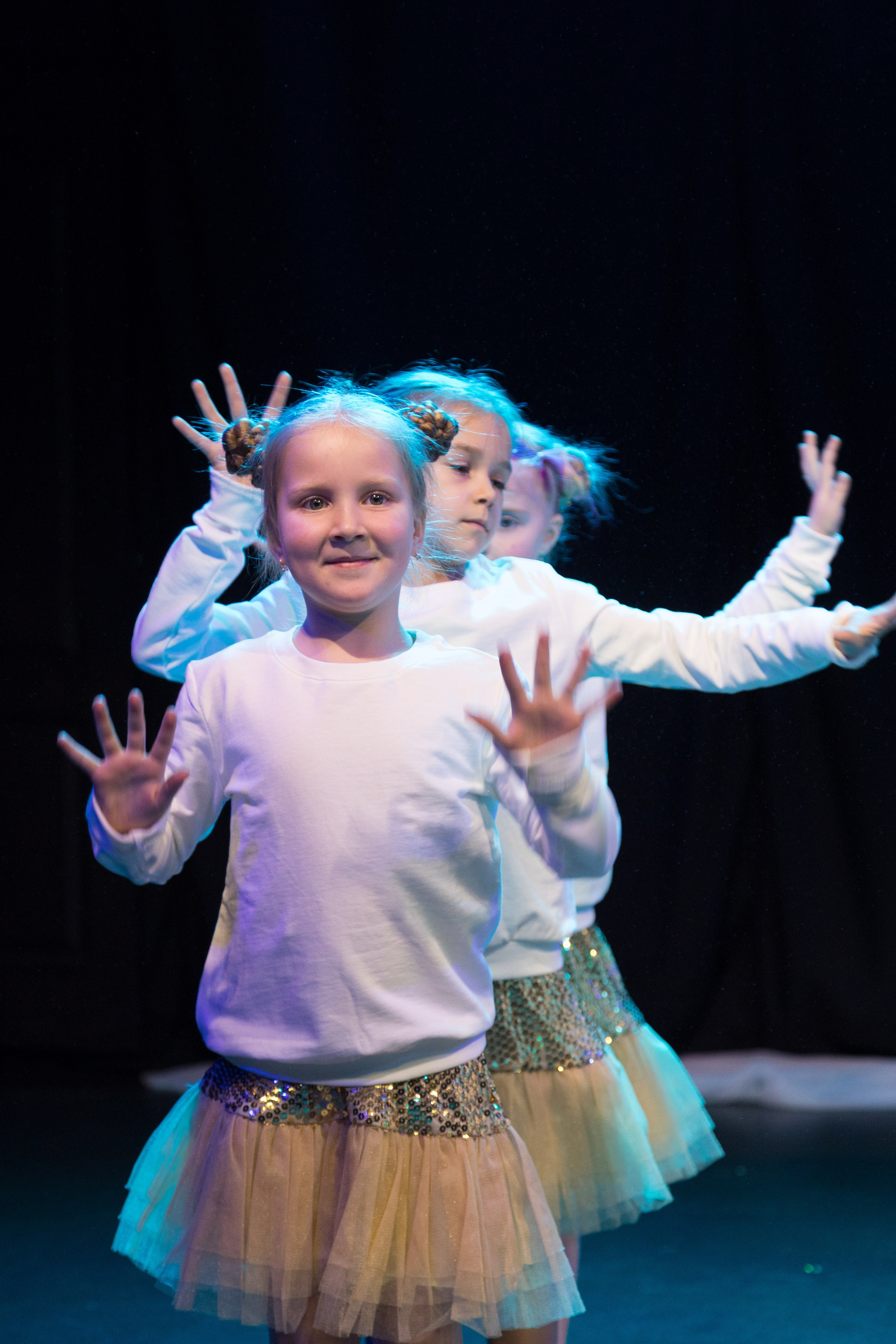 Отчетный танцевальный концерт детей 2-7 лет. Детский и контент фотограф Надя Волкова Санкт-Петербург