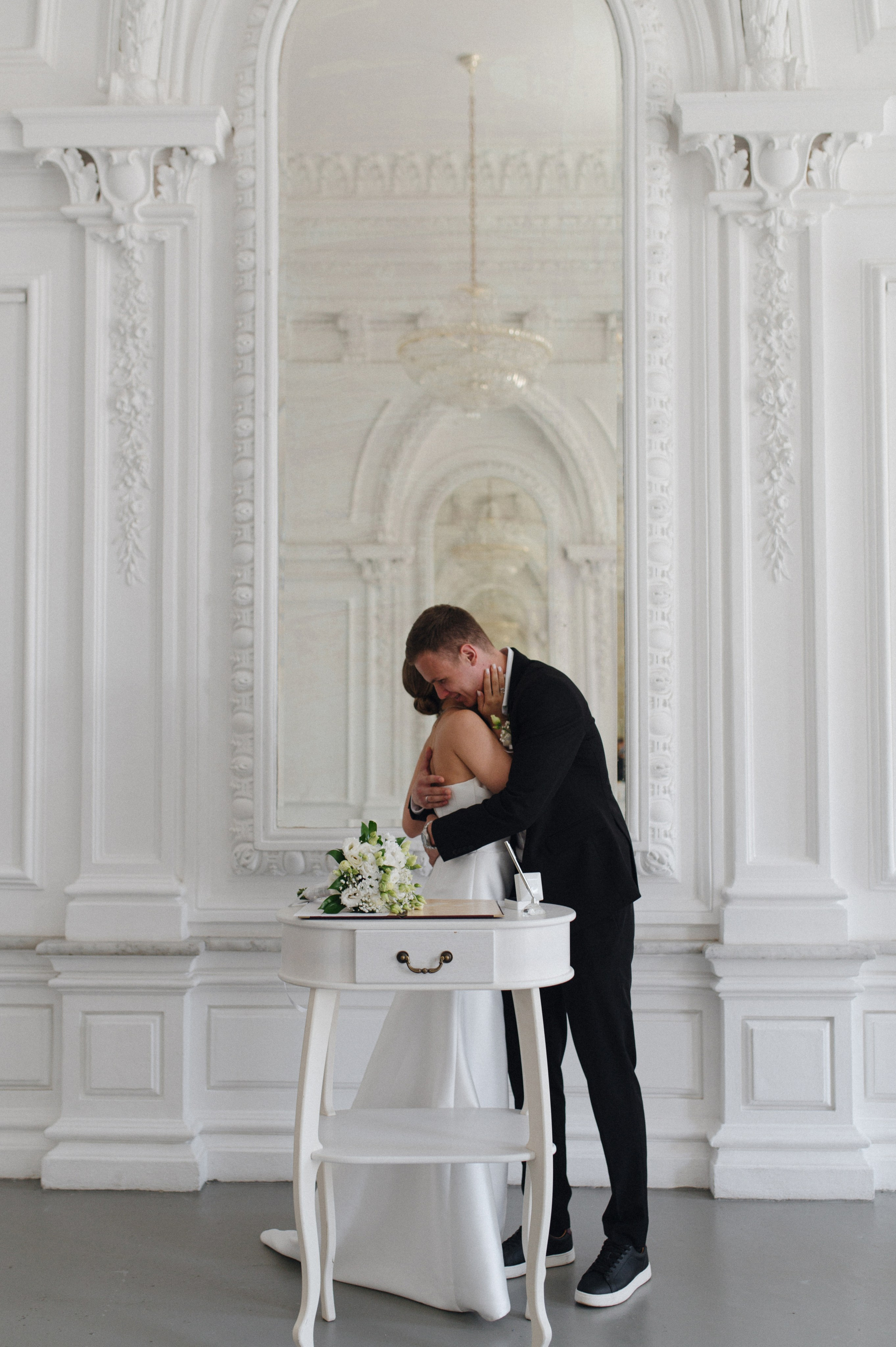 Полина и Егор. Особняк Спиридонова. Свадебный фотограф Москва и Санкт-Петербург. Анастасия Чудина