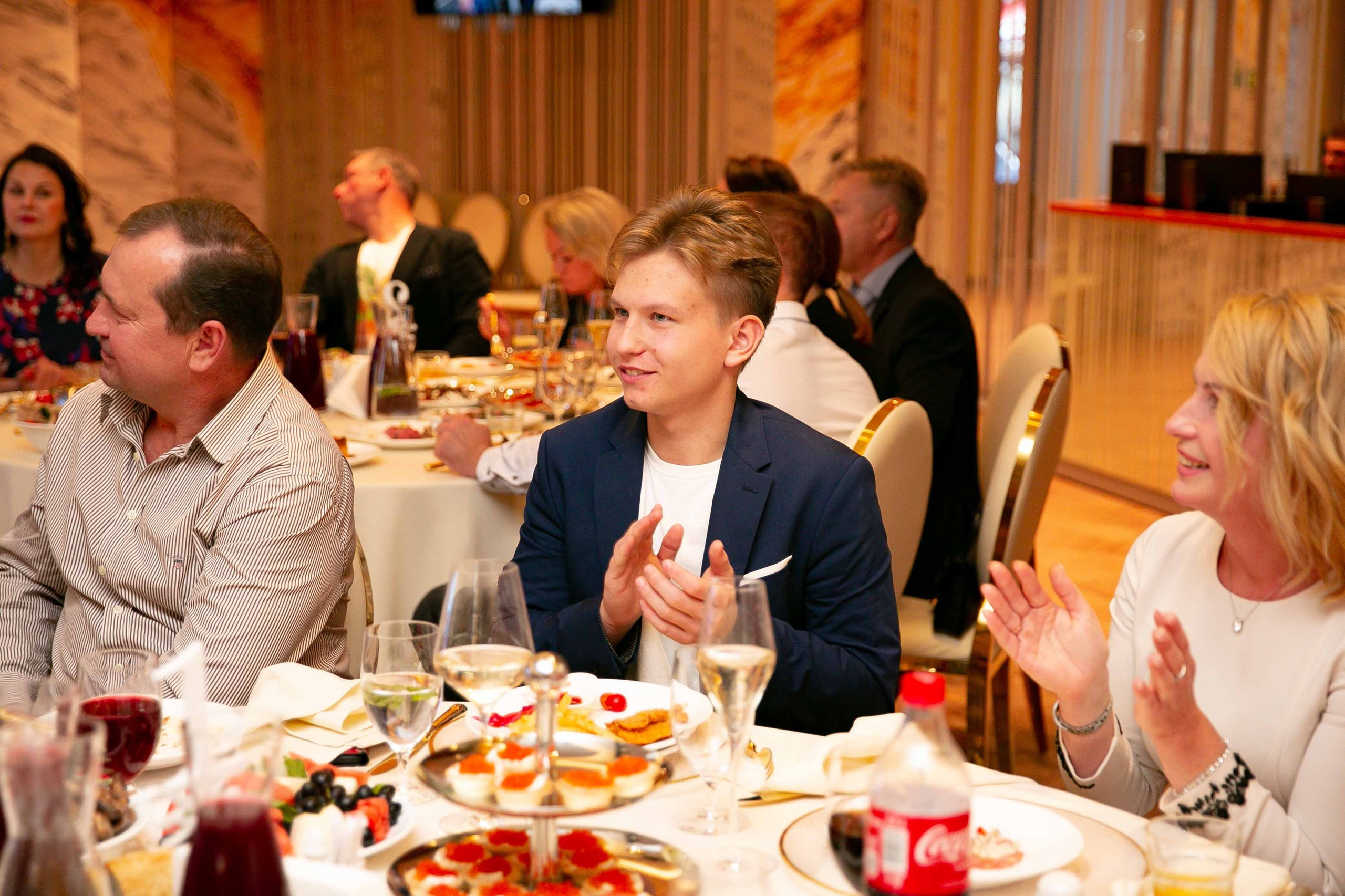 Площадка «Времена года». Ваш репортажный фотограф Артемий Антонов