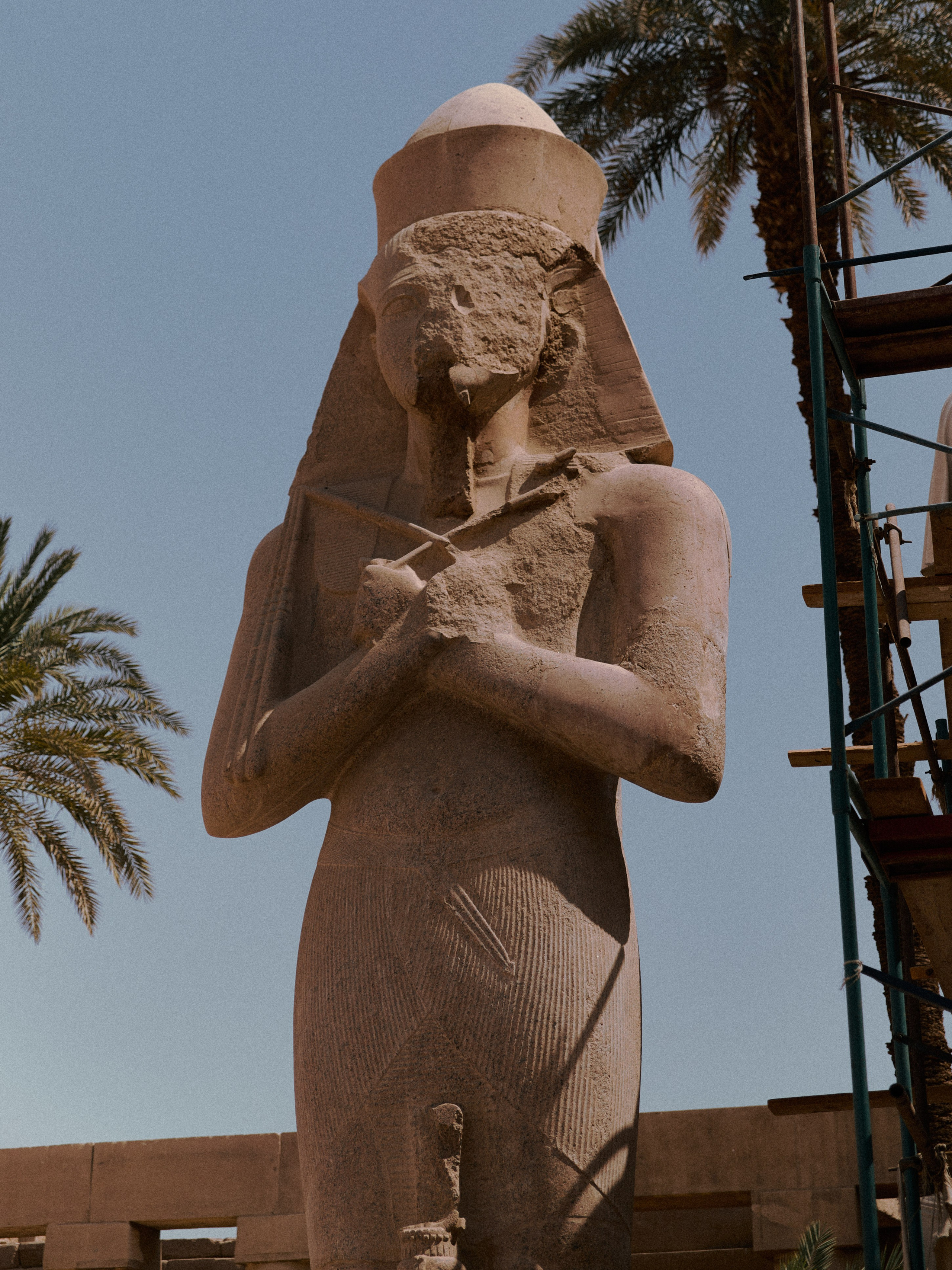 Природа сквозь. Jorgis Talè — photographer, kind person, teacher of arts and other mag