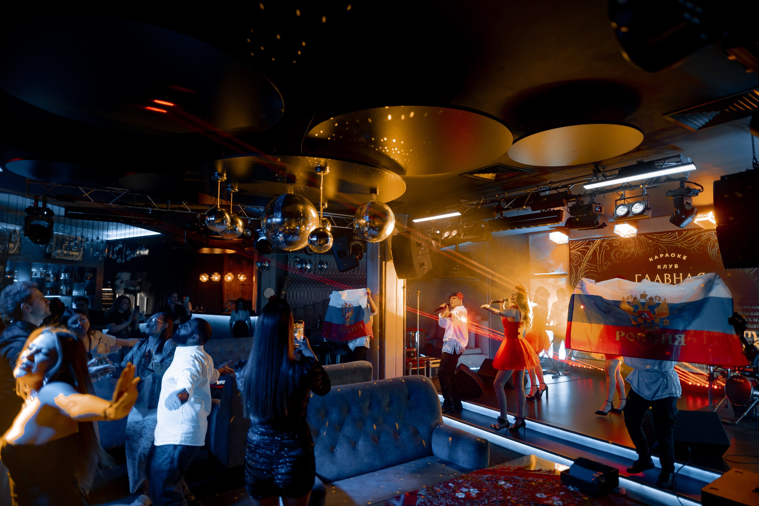 | Главная Сцена | MATRYOSHKA. Главная