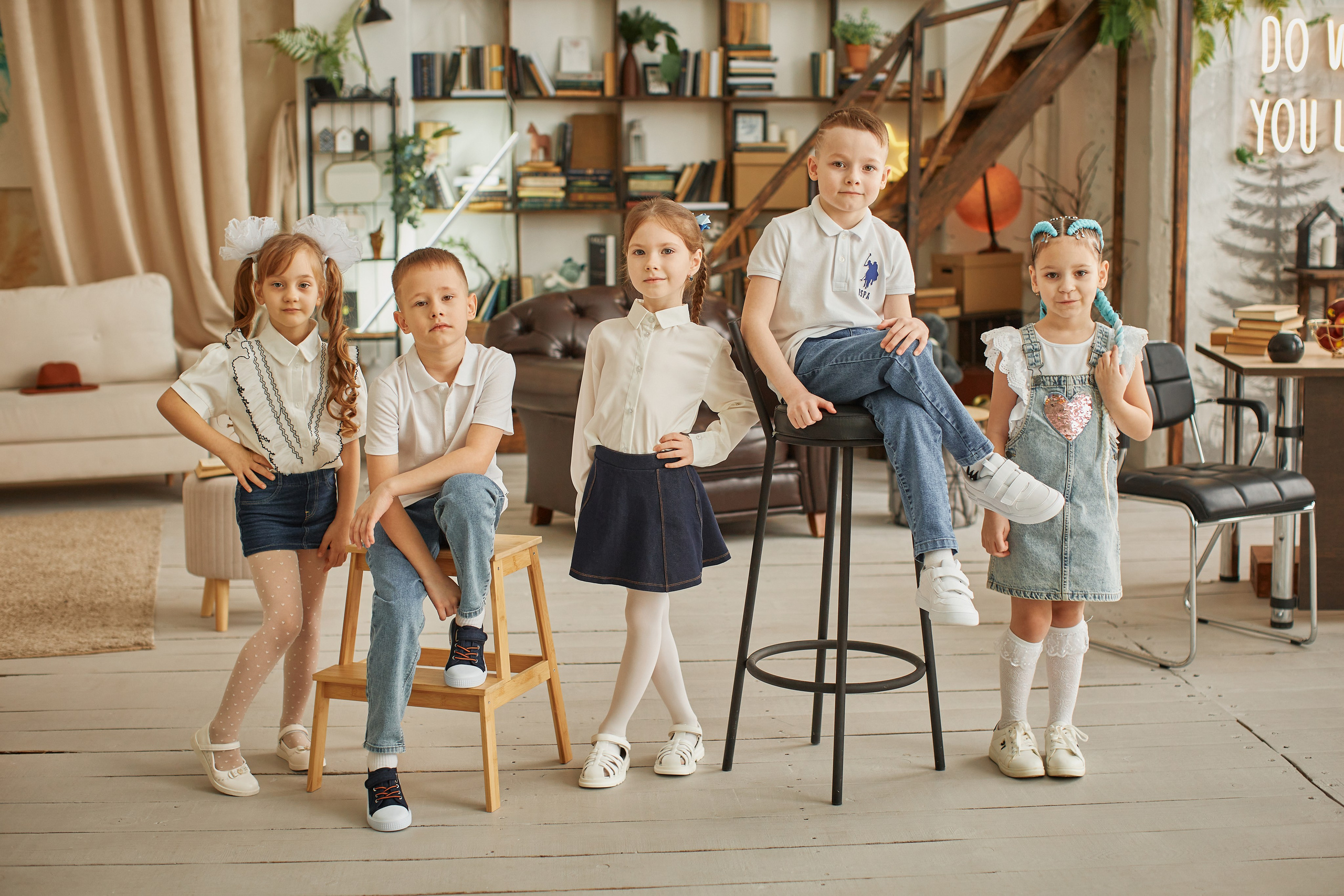 Групповые. Выпускные альбомы в городе Курган для всех