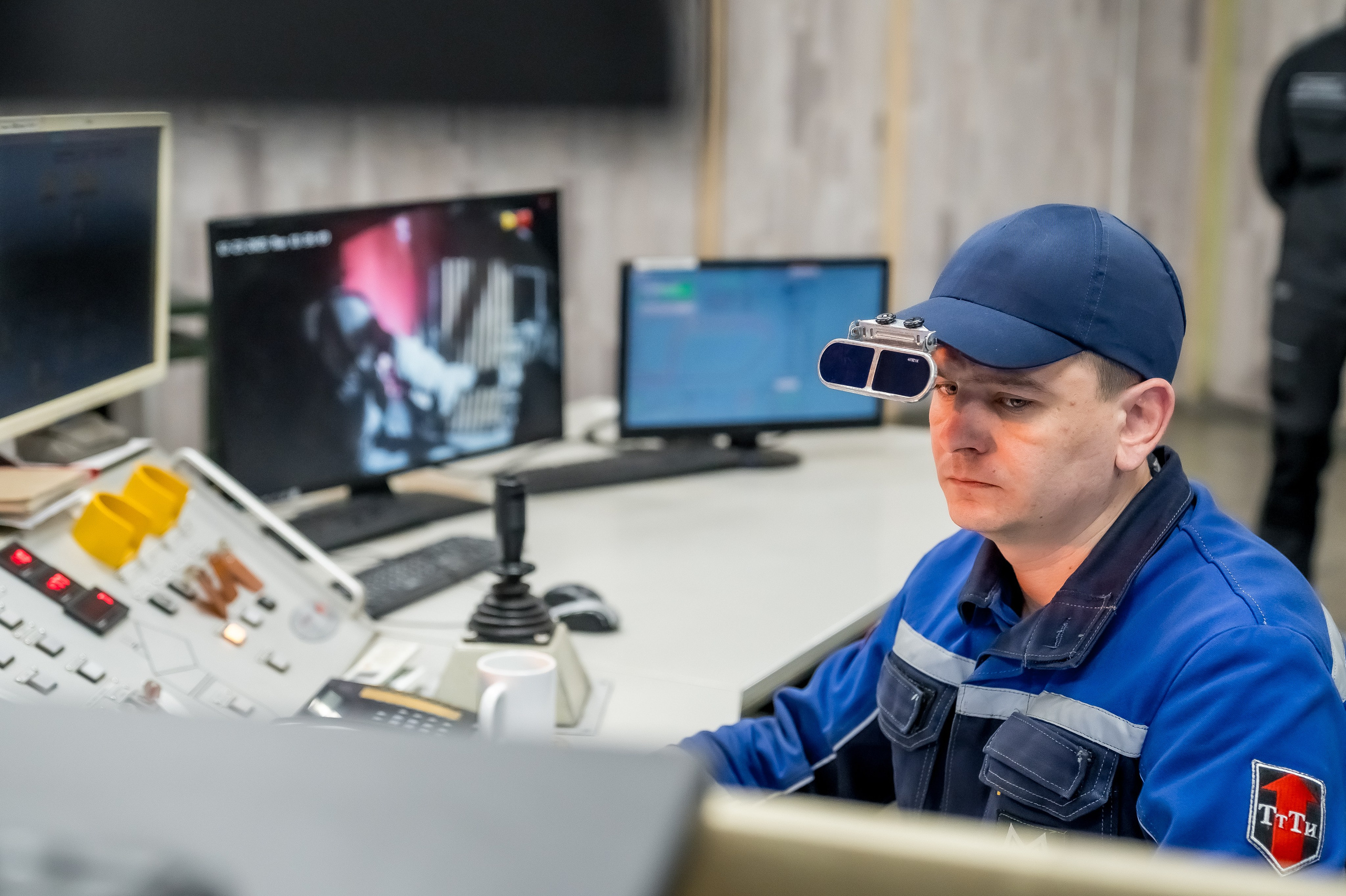 ККЦ выплавил 900-миллионную тонну стали. Сергей Петруша. Фотограф