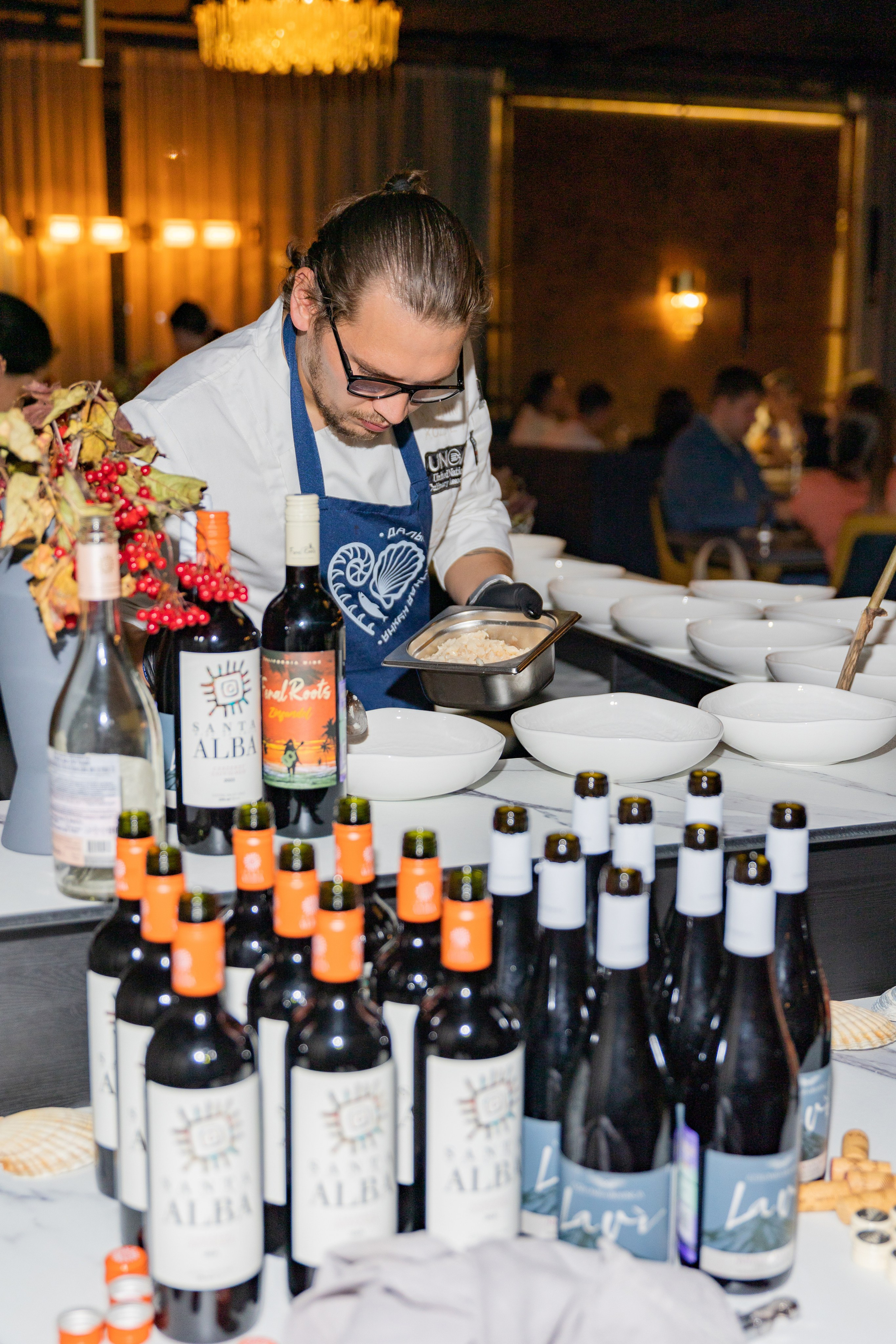 Дигустация вина от магазина Дилан в ресторане Кантина. Выпускные альбомы во Владивостоке