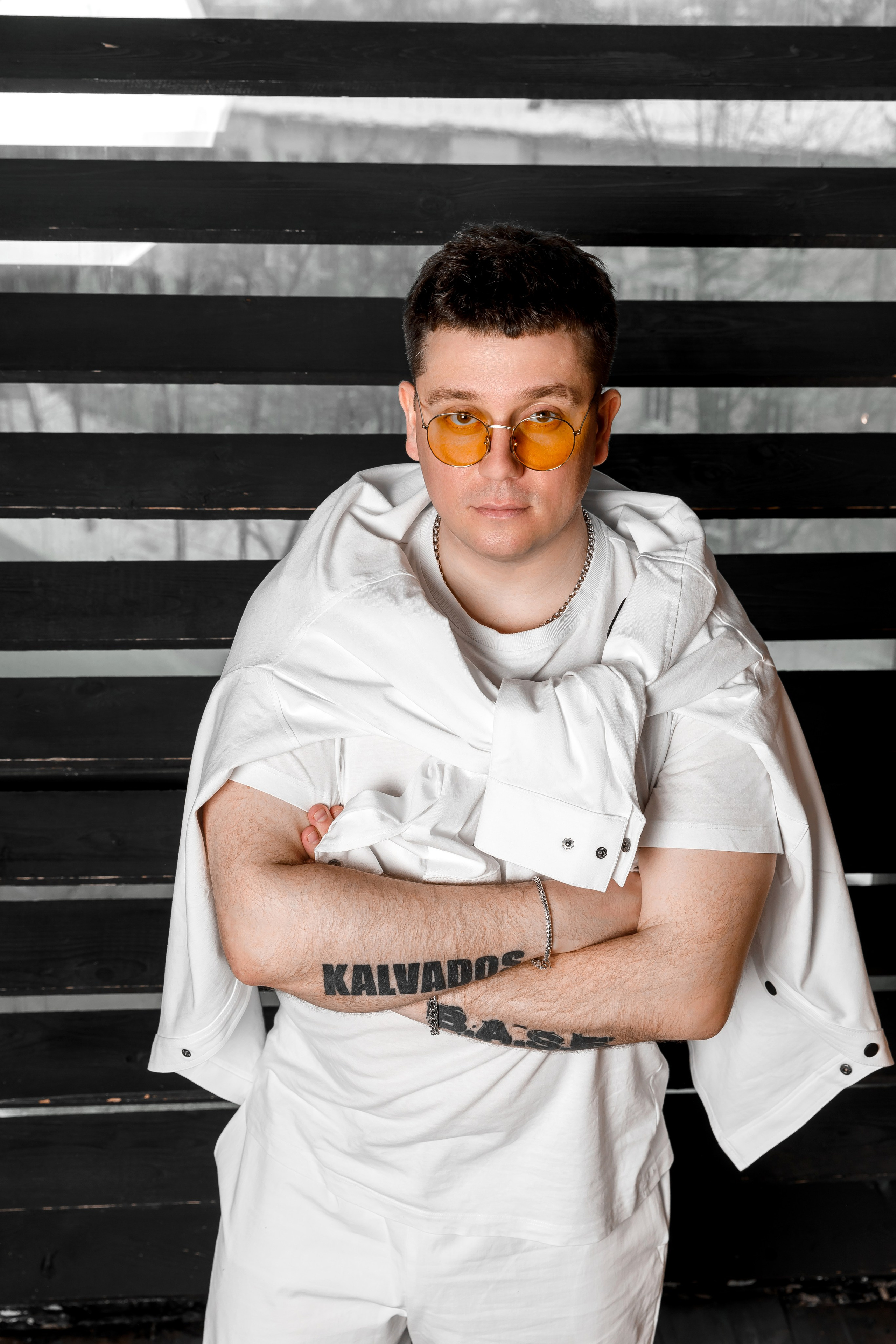 Фотосессия на обложки трека для KALVADOS. Photographer Viktoriya Markushina «My world throug»