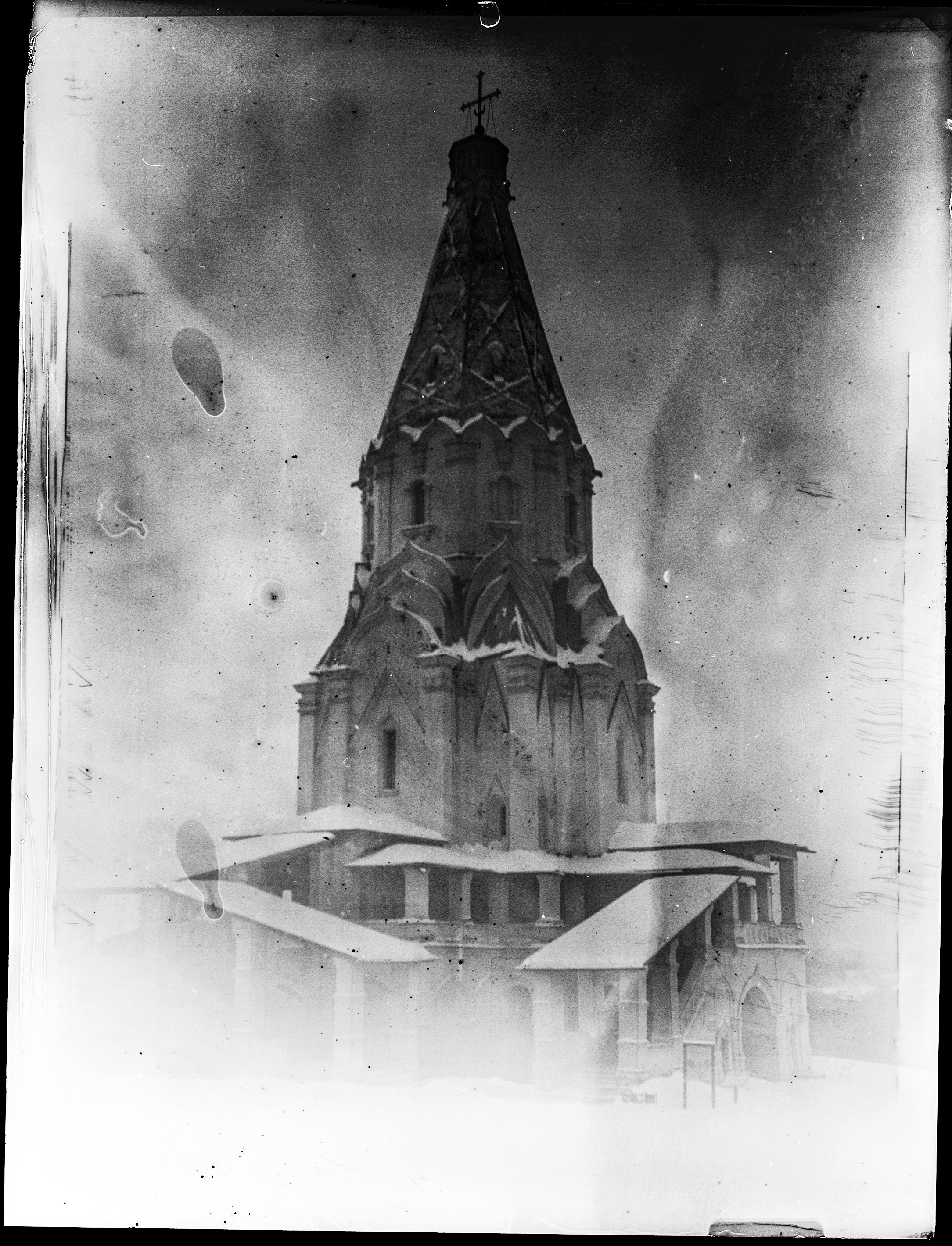 Glass plates. Darkroom aesthetics